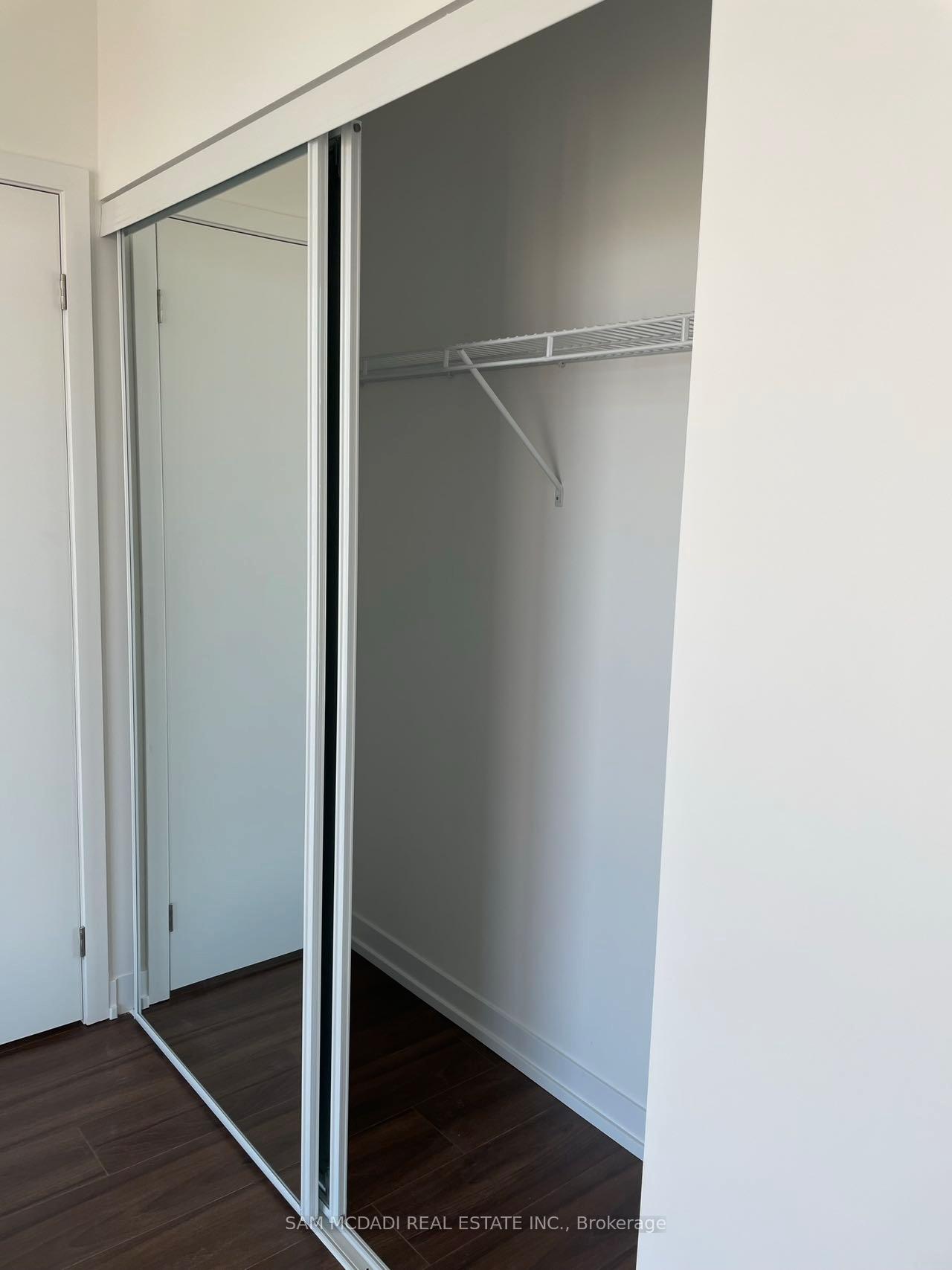 4065 Confederation Parkway 3305