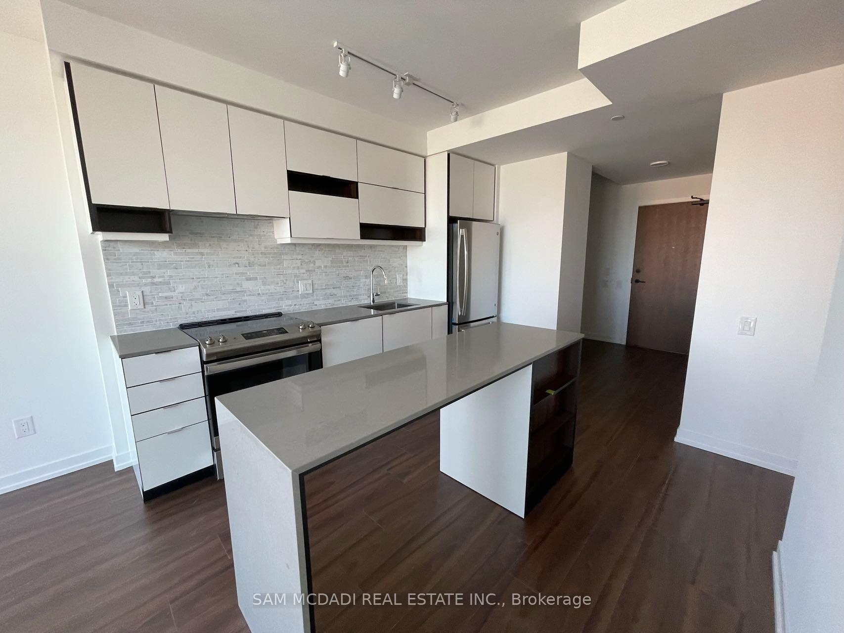 4065 Confederation Parkway 3305