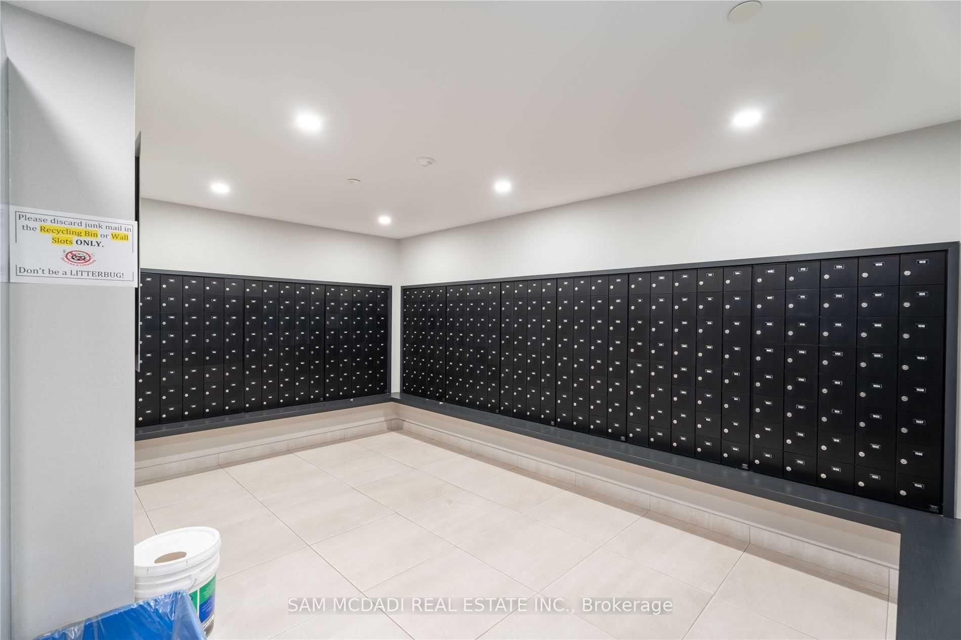 4065 Confederation Parkway 3305