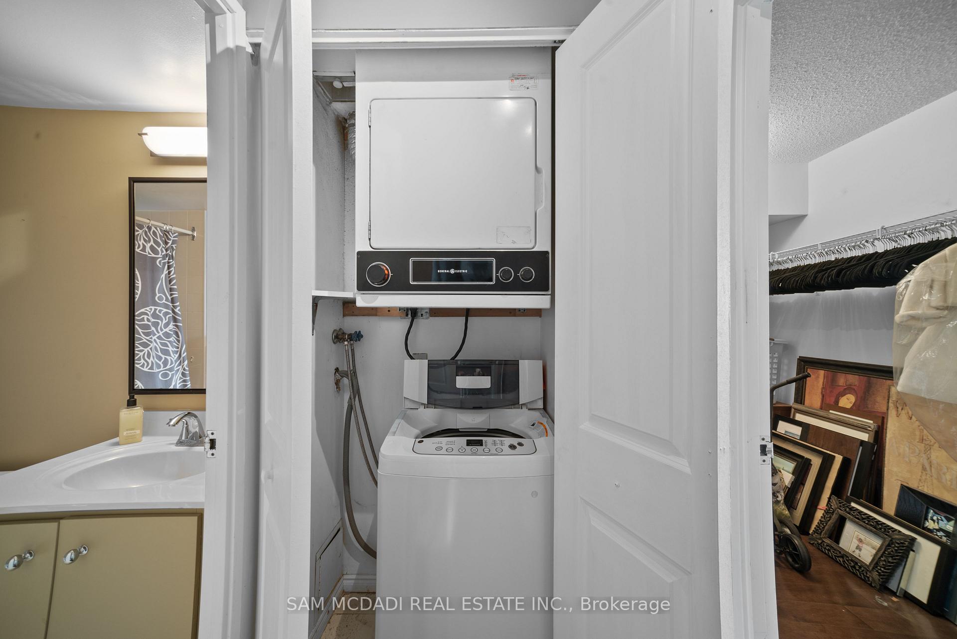 1485 Lakeshore Road E 1109