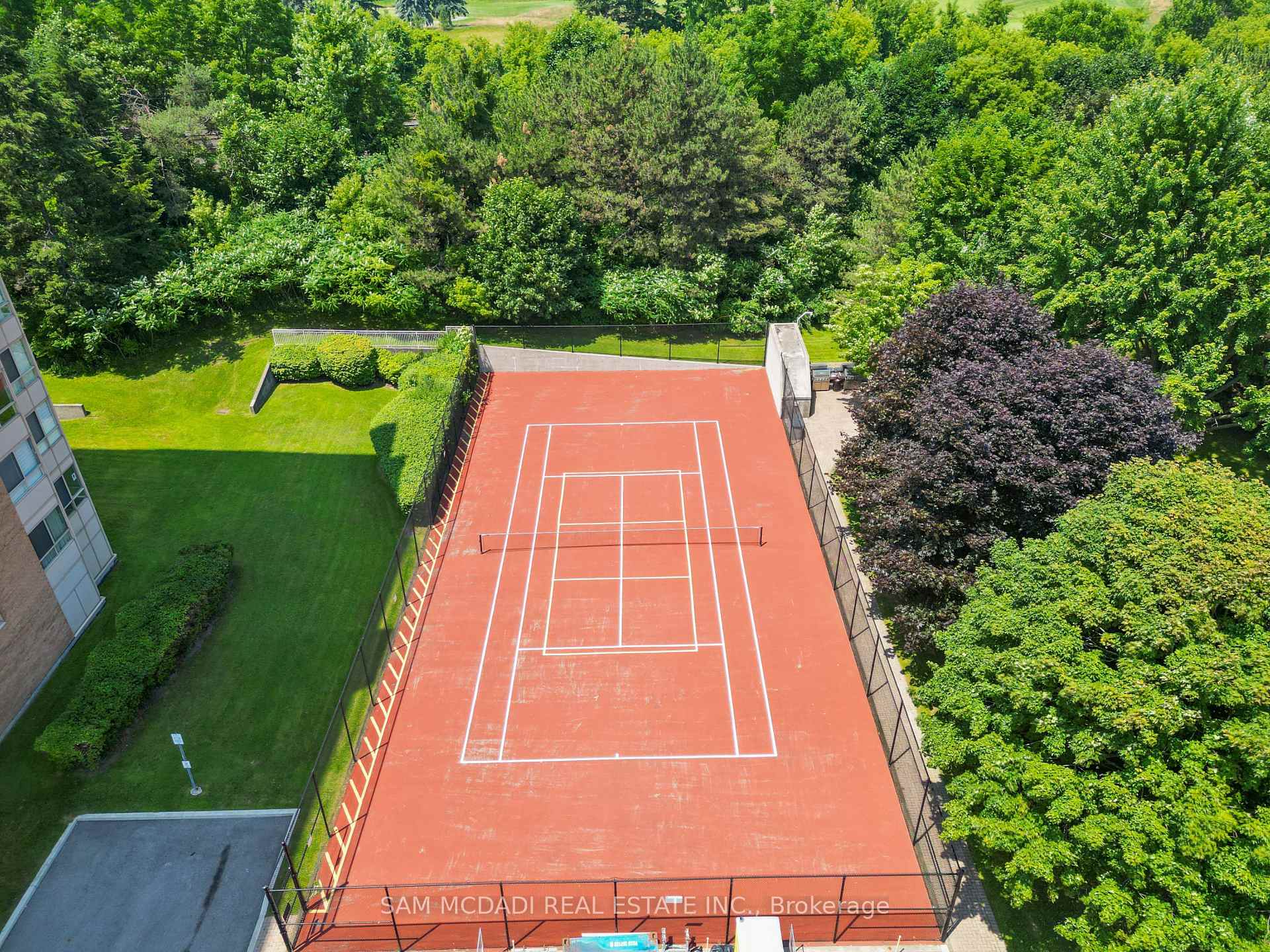 1485 Lakeshore Road E 1109