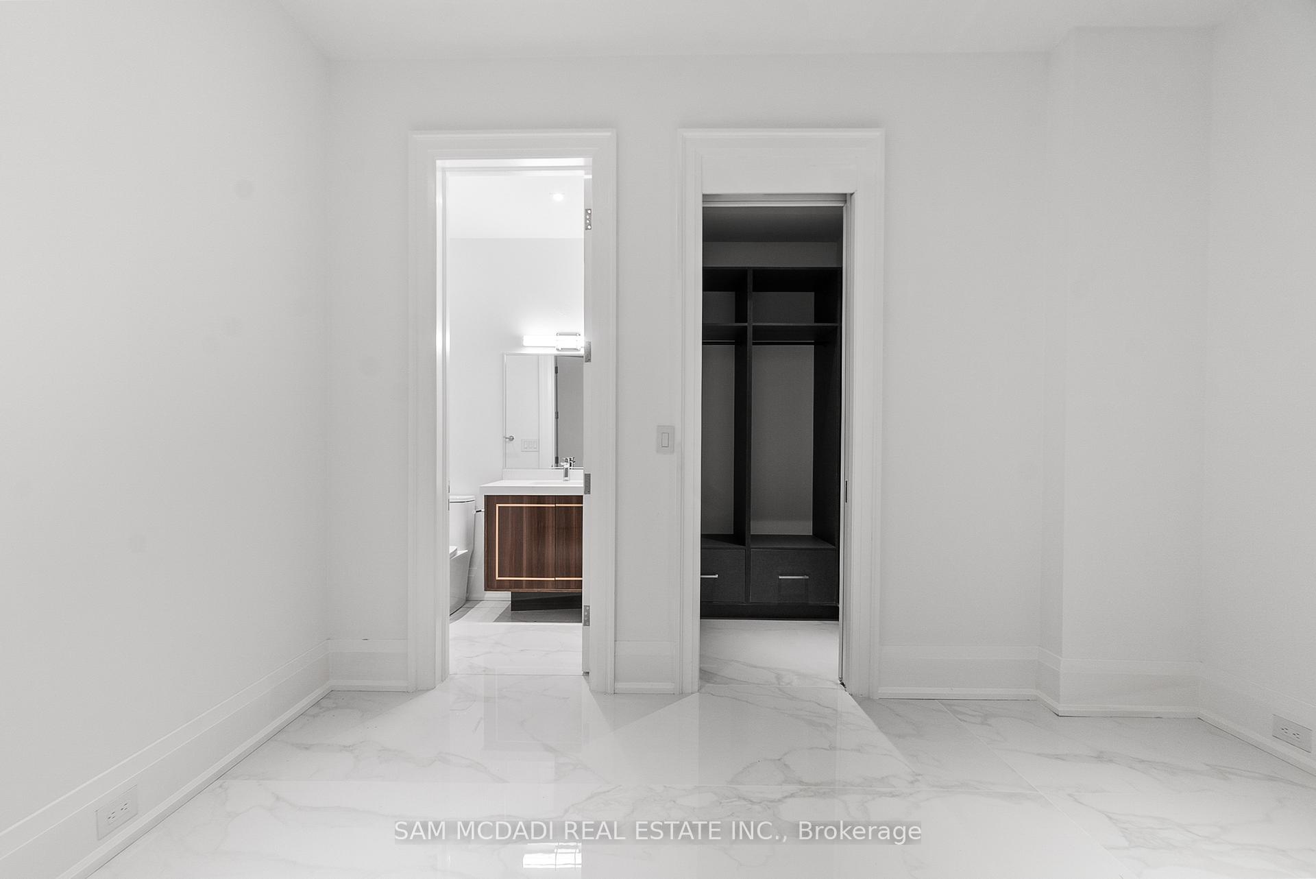 84 Pebbleridge Place