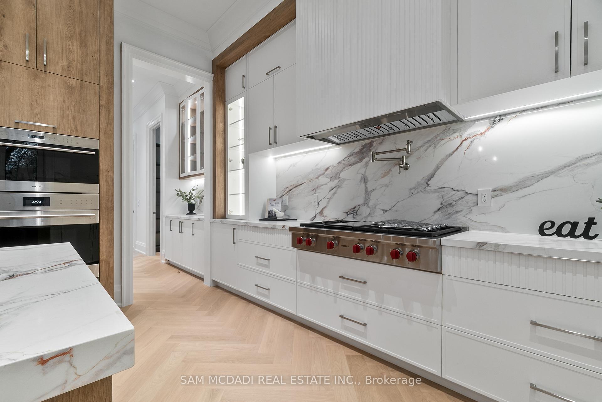 84 Pebbleridge Place