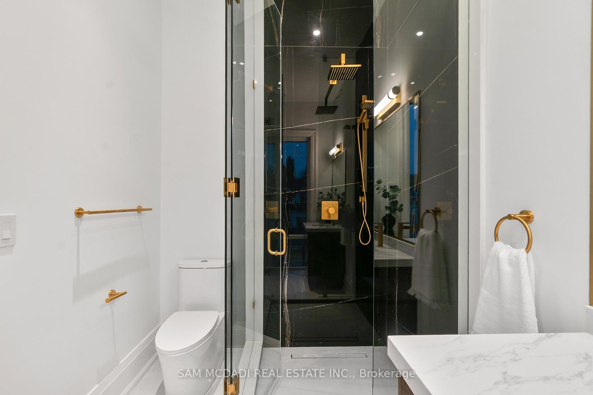 84 Pebbleridge Place