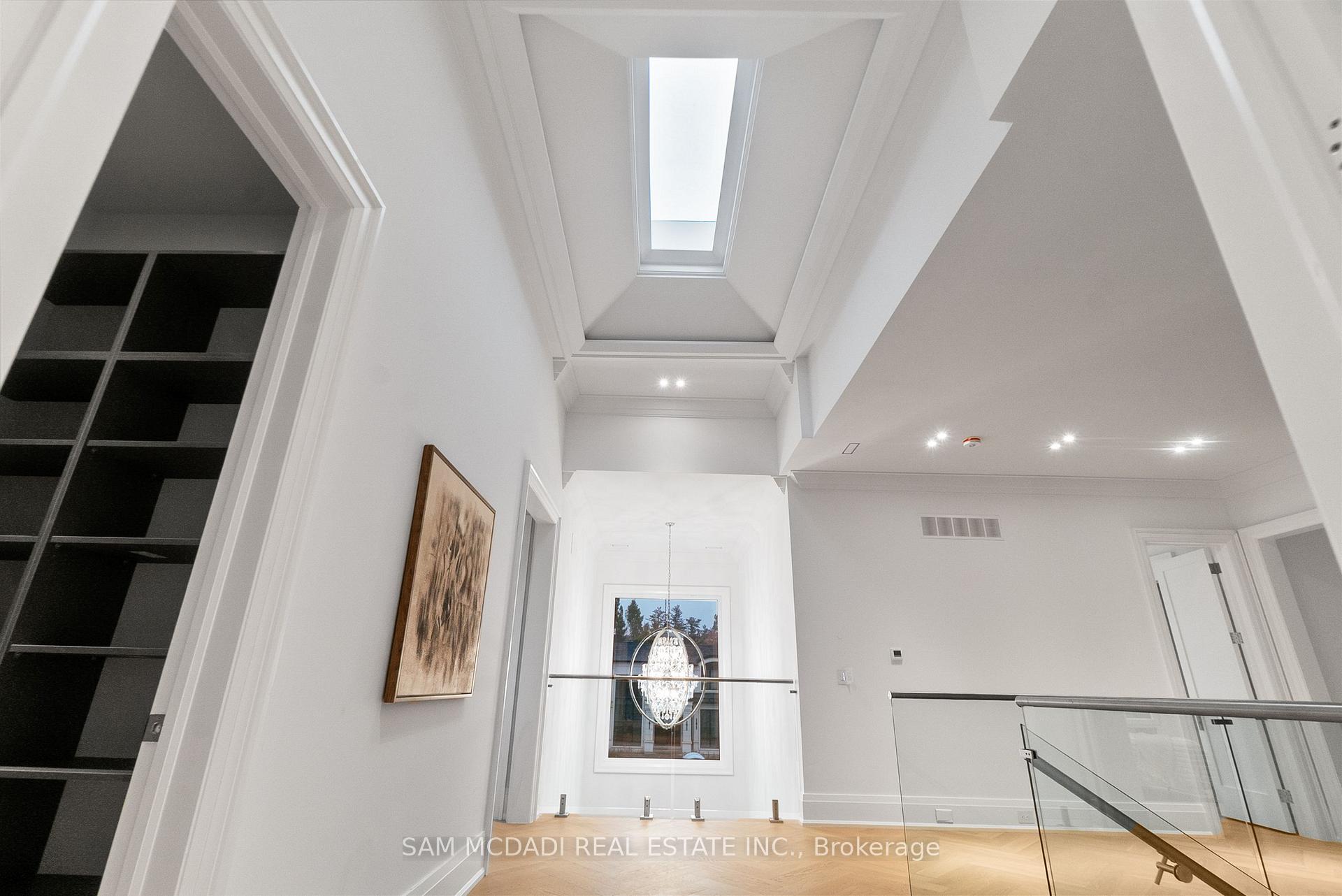 84 Pebbleridge Place