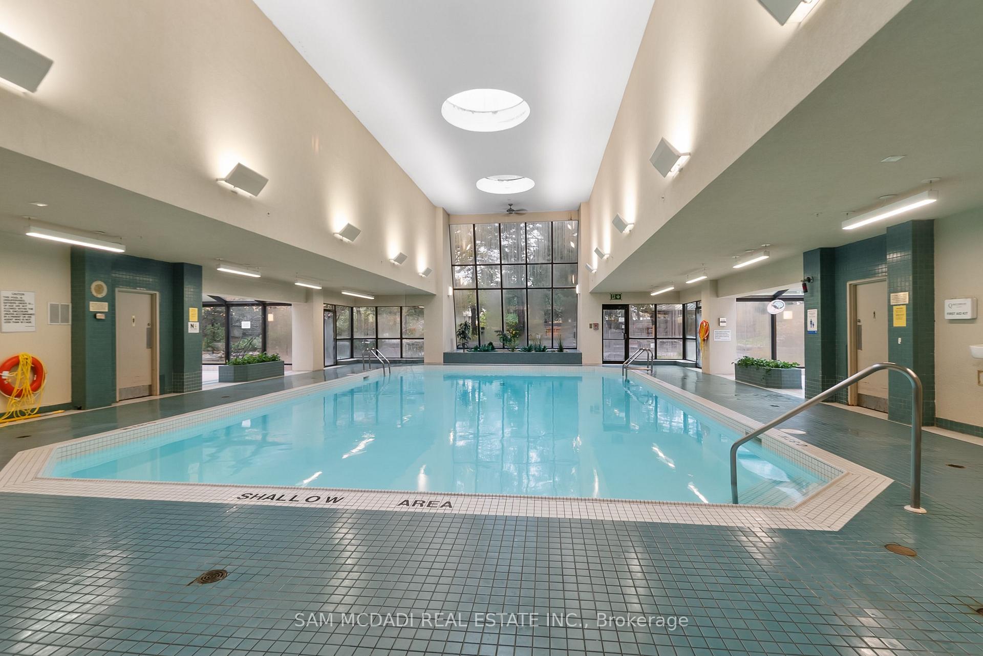 24 Hanover Road S 2106