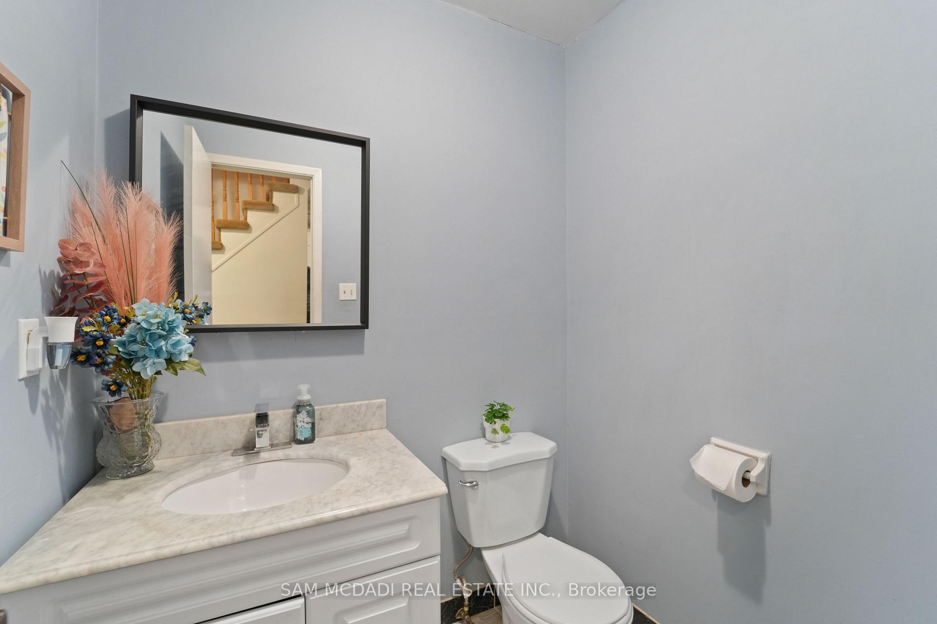 7262 Corrine Crescent