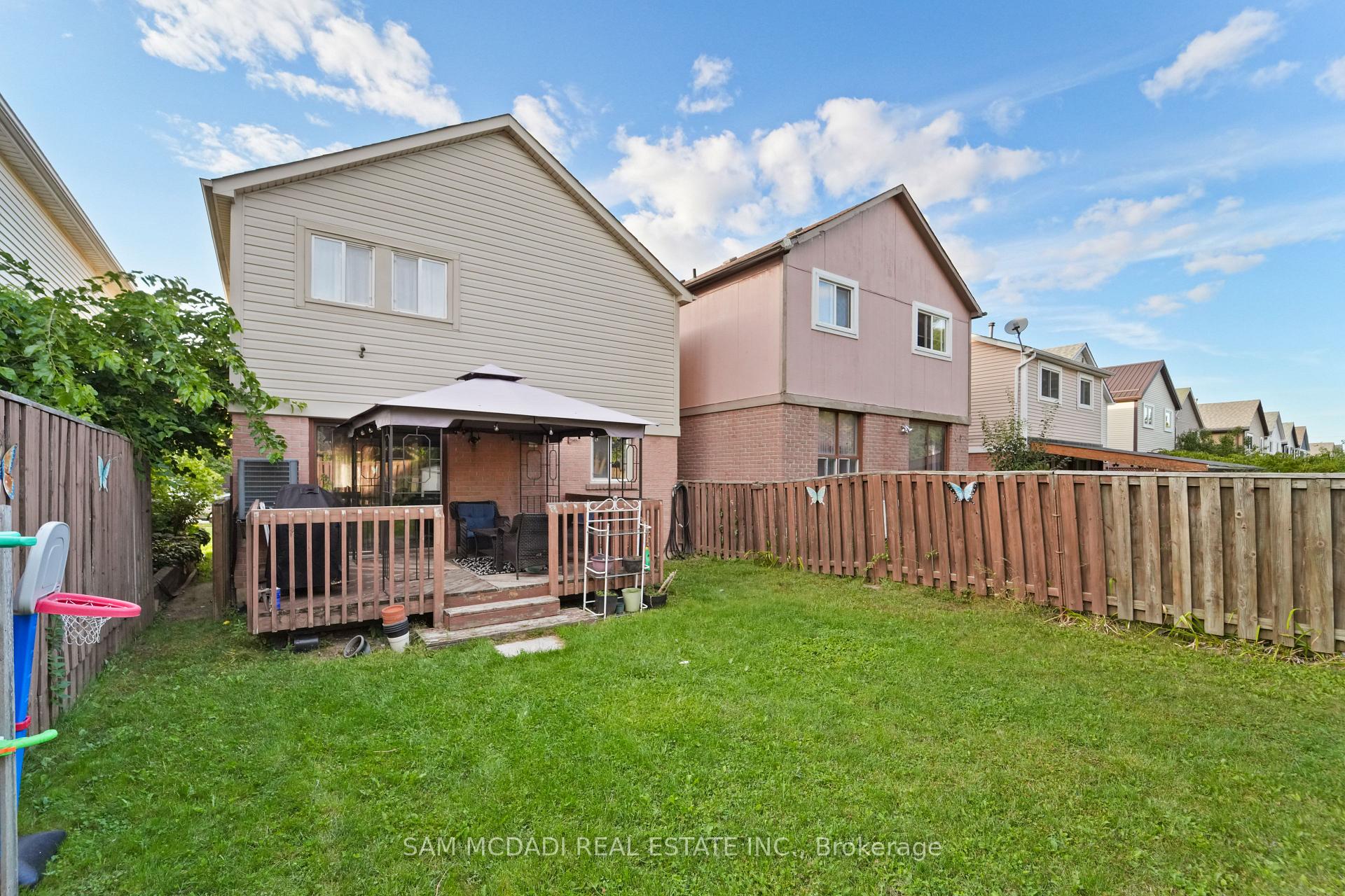 7262 Corrine Crescent