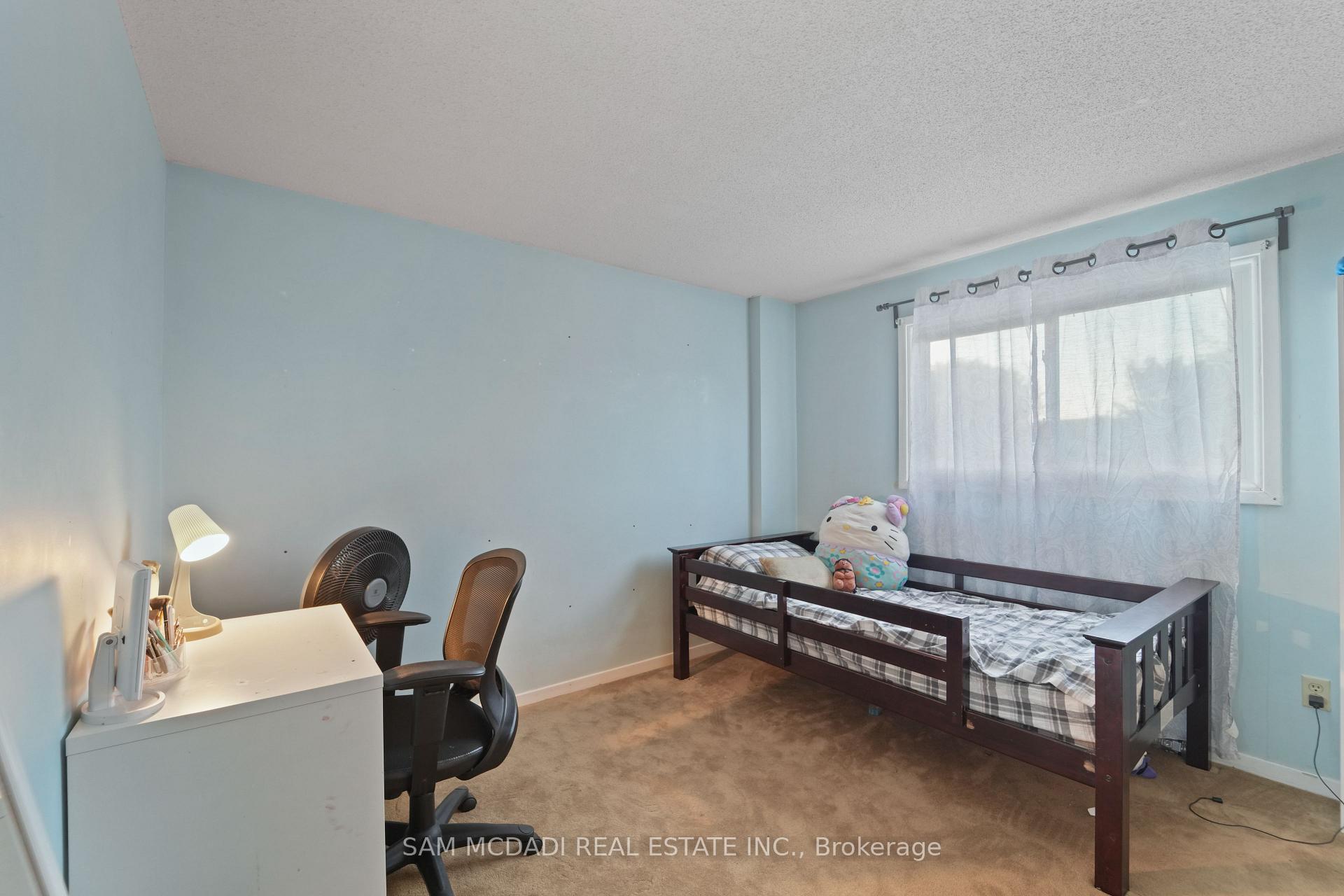 7262 Corrine Crescent