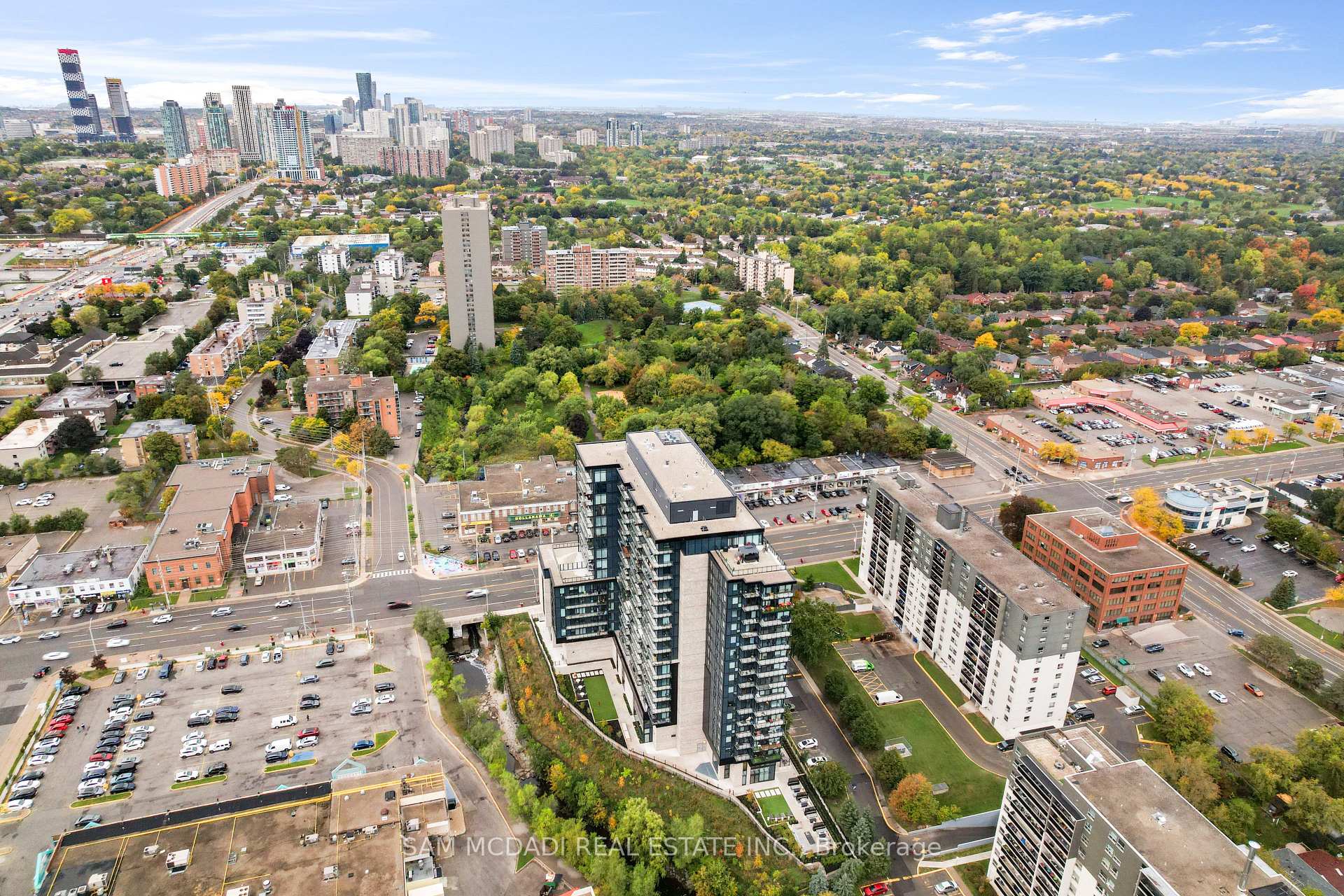 86 Dundas Street E 1513