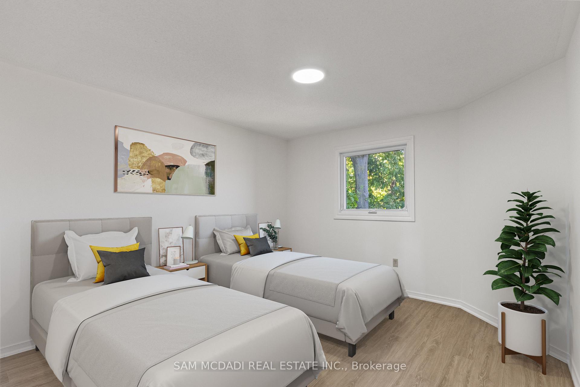 459 Glenashton Drive