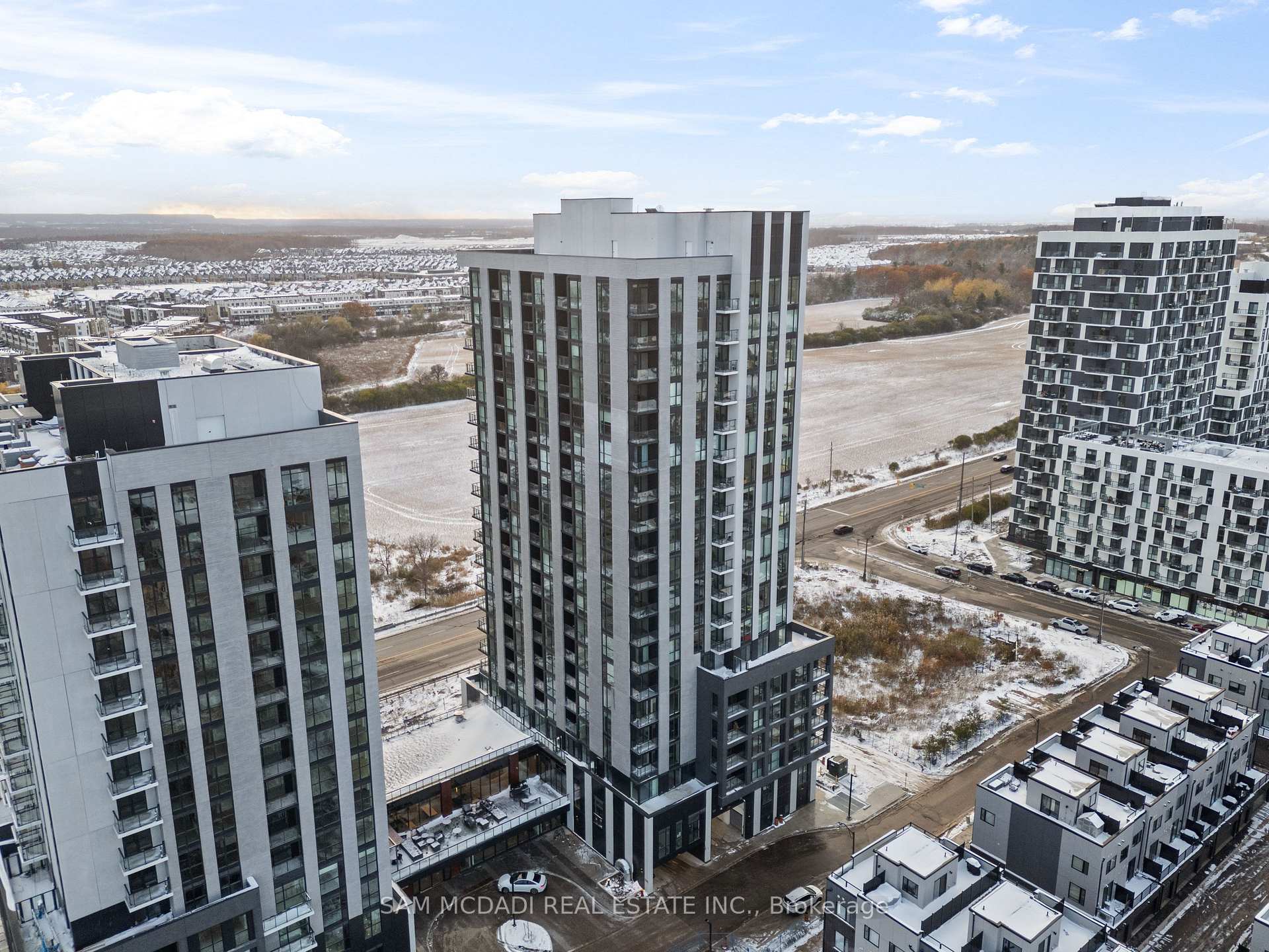 3079 Trafalgar Road 303