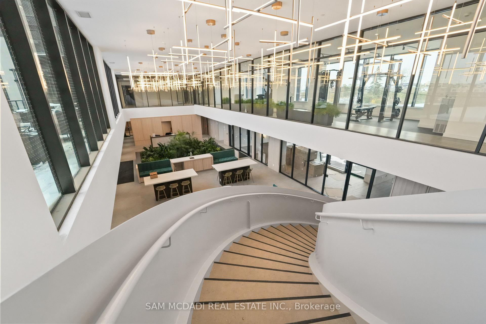 3079 Trafalgar Road 303