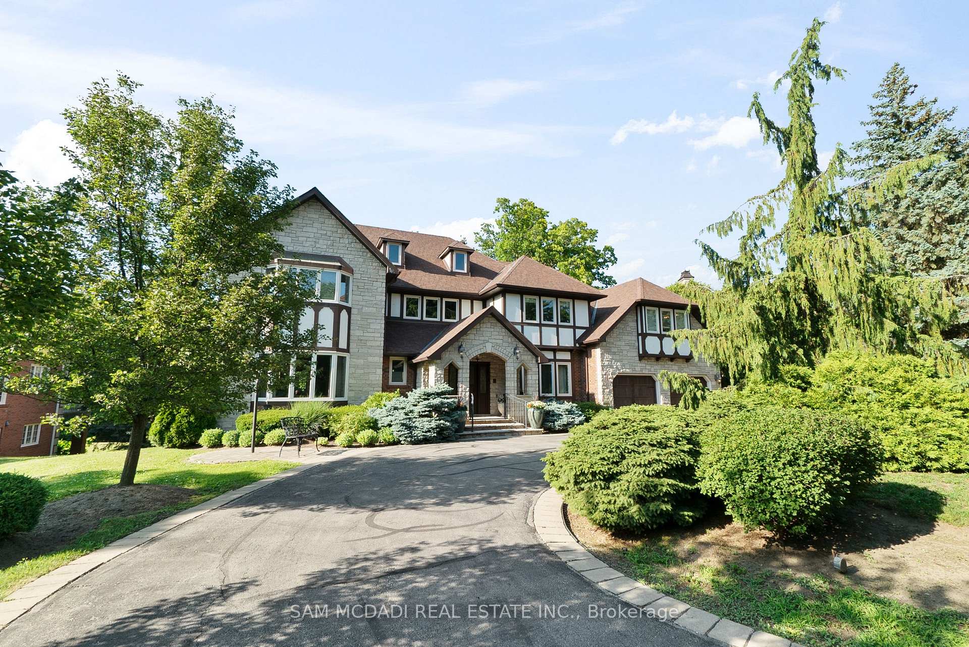 2235 Shawanaga Trail