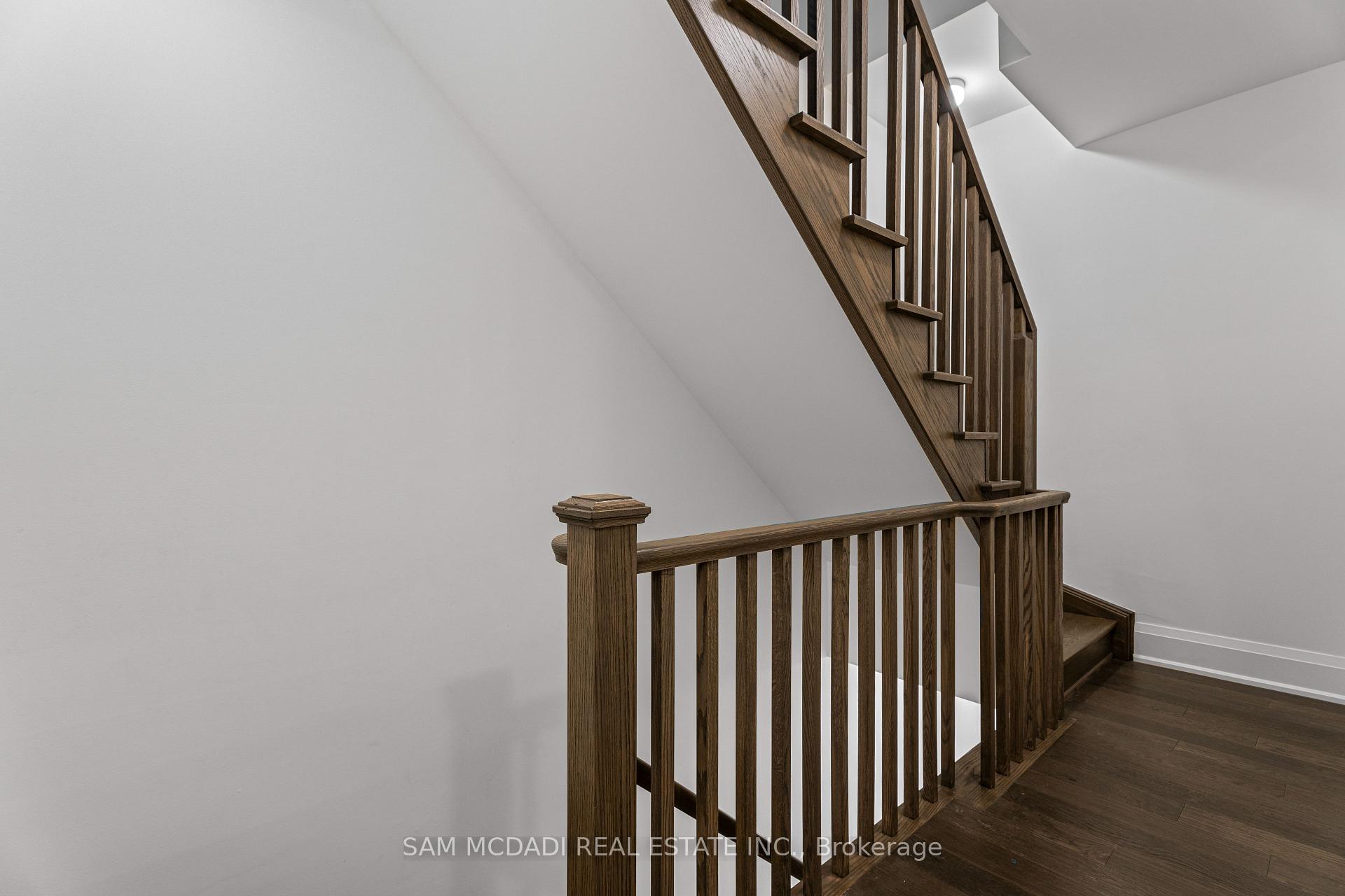 95 Brookfield Road 21