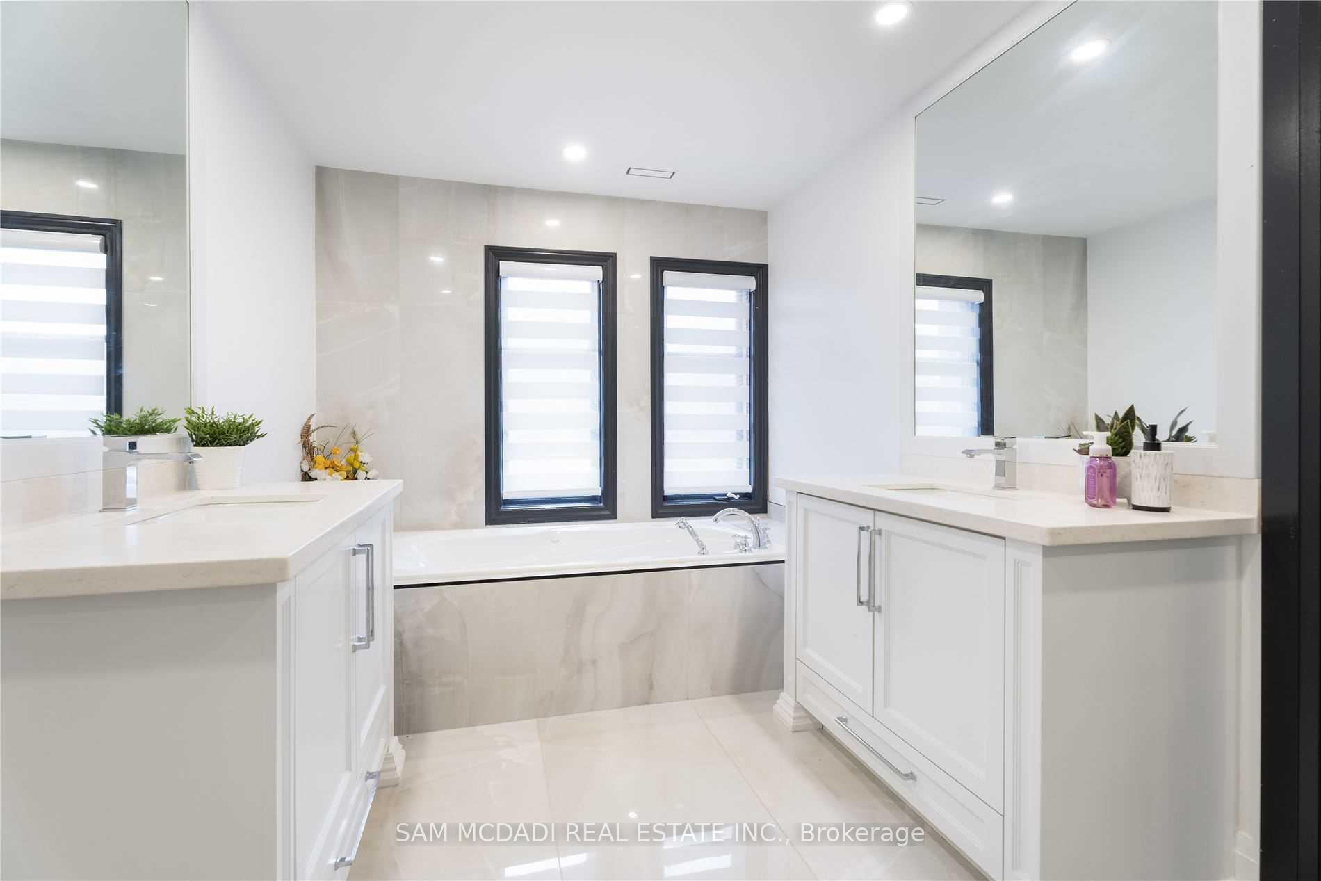 1540 Mississauga Road