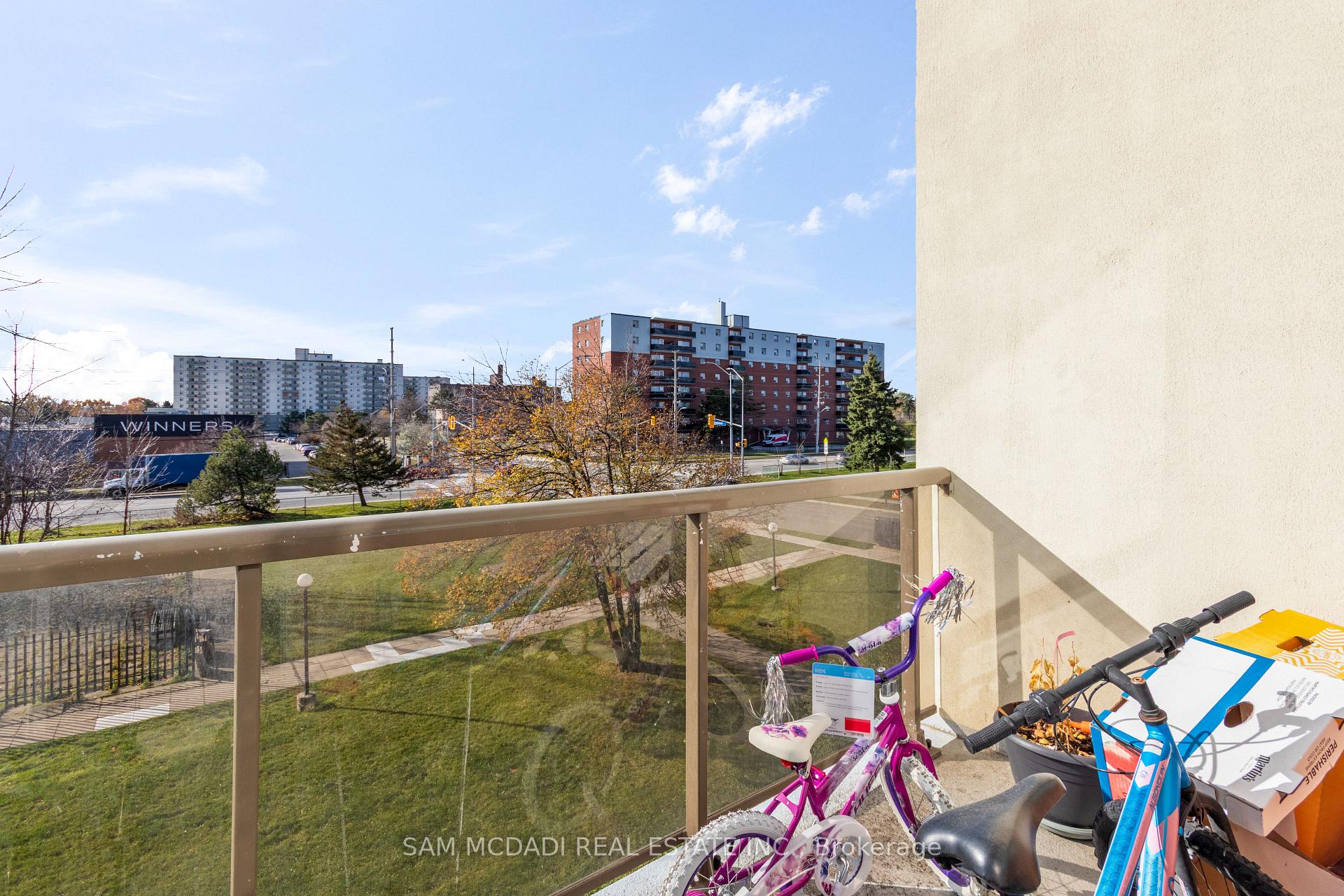 1050 Stainton Drive 211