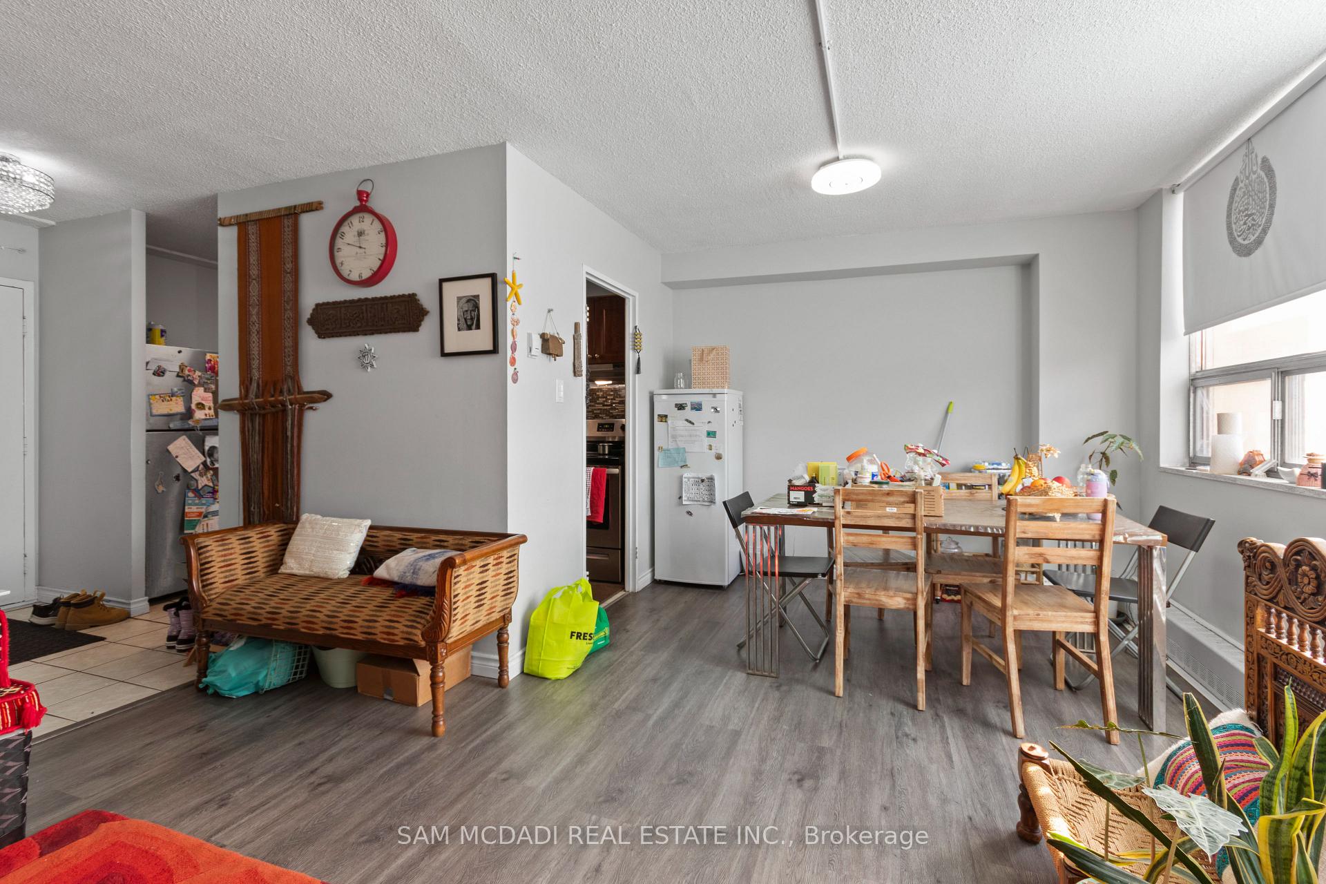 1050 Stainton Drive 211