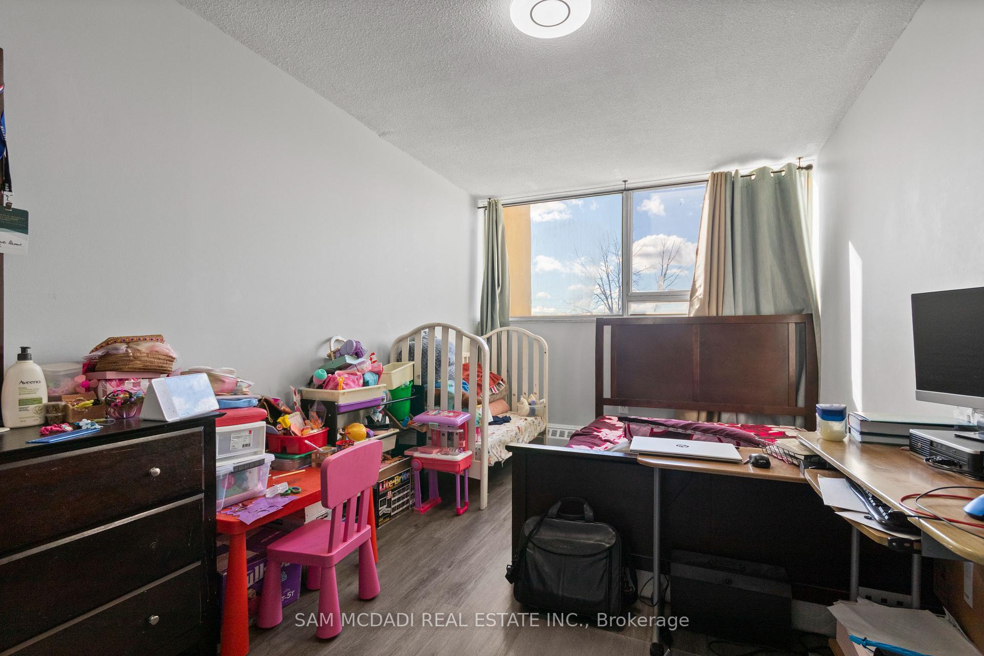 1050 Stainton Drive 211