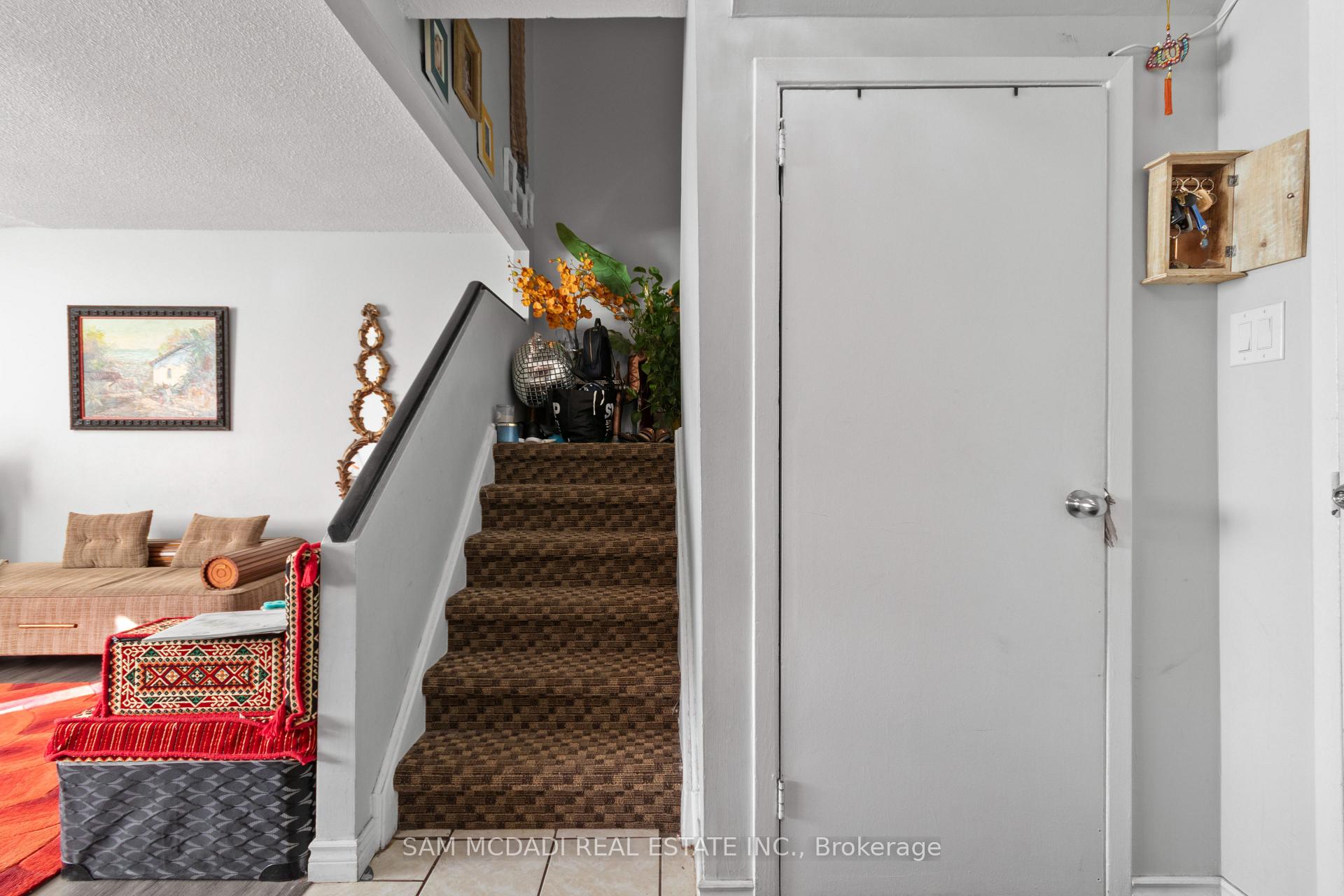 1050 Stainton Drive 211