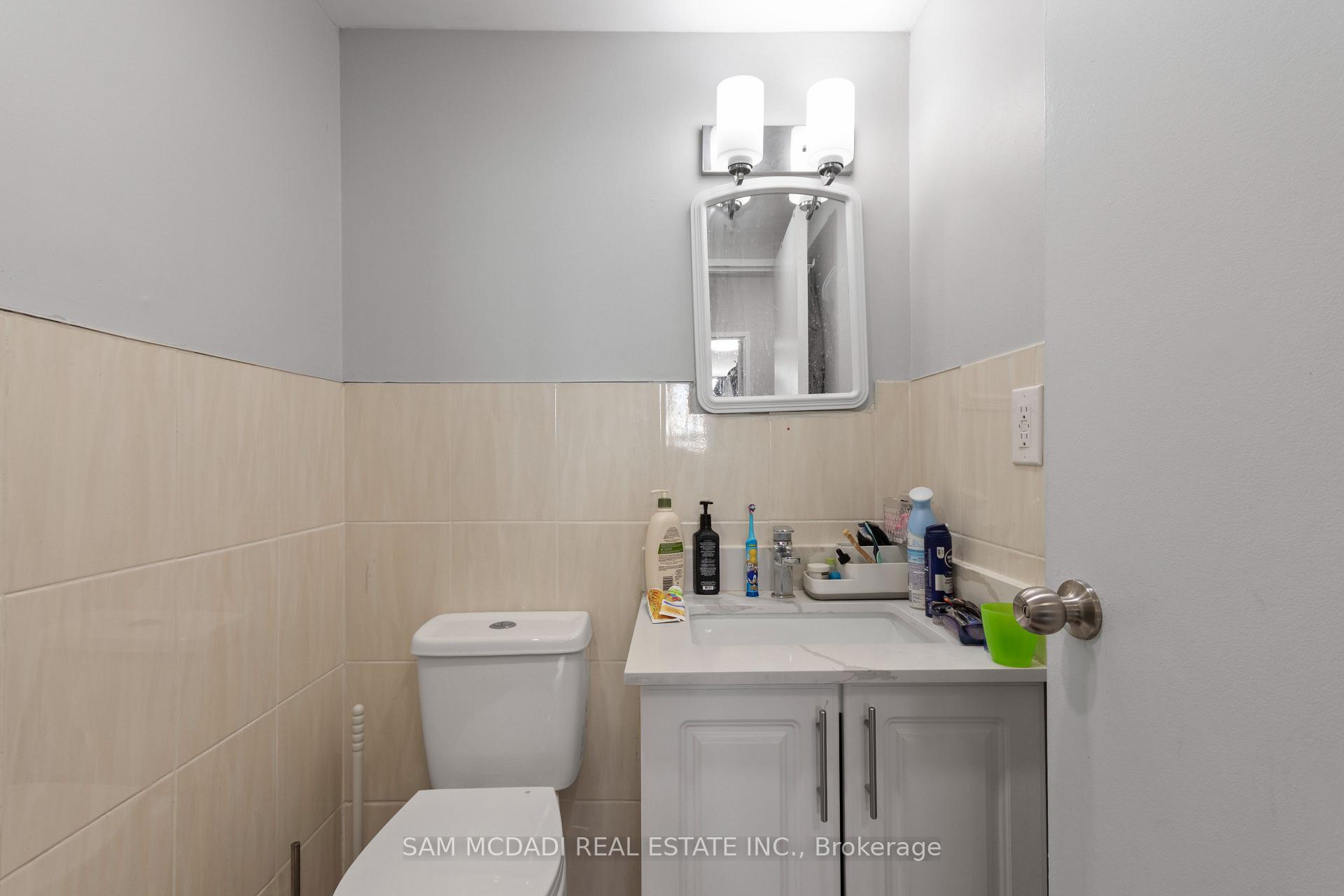 1050 Stainton Drive 211