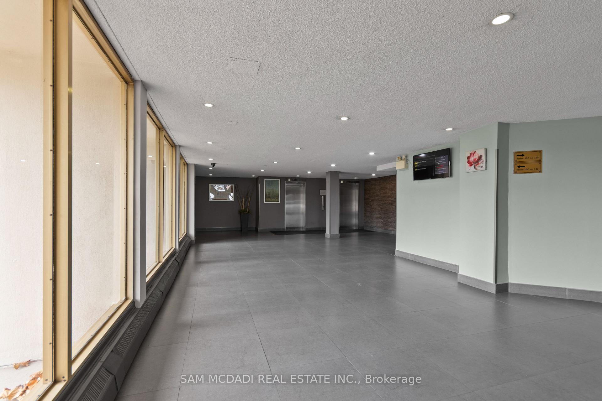 1050 Stainton Drive 211