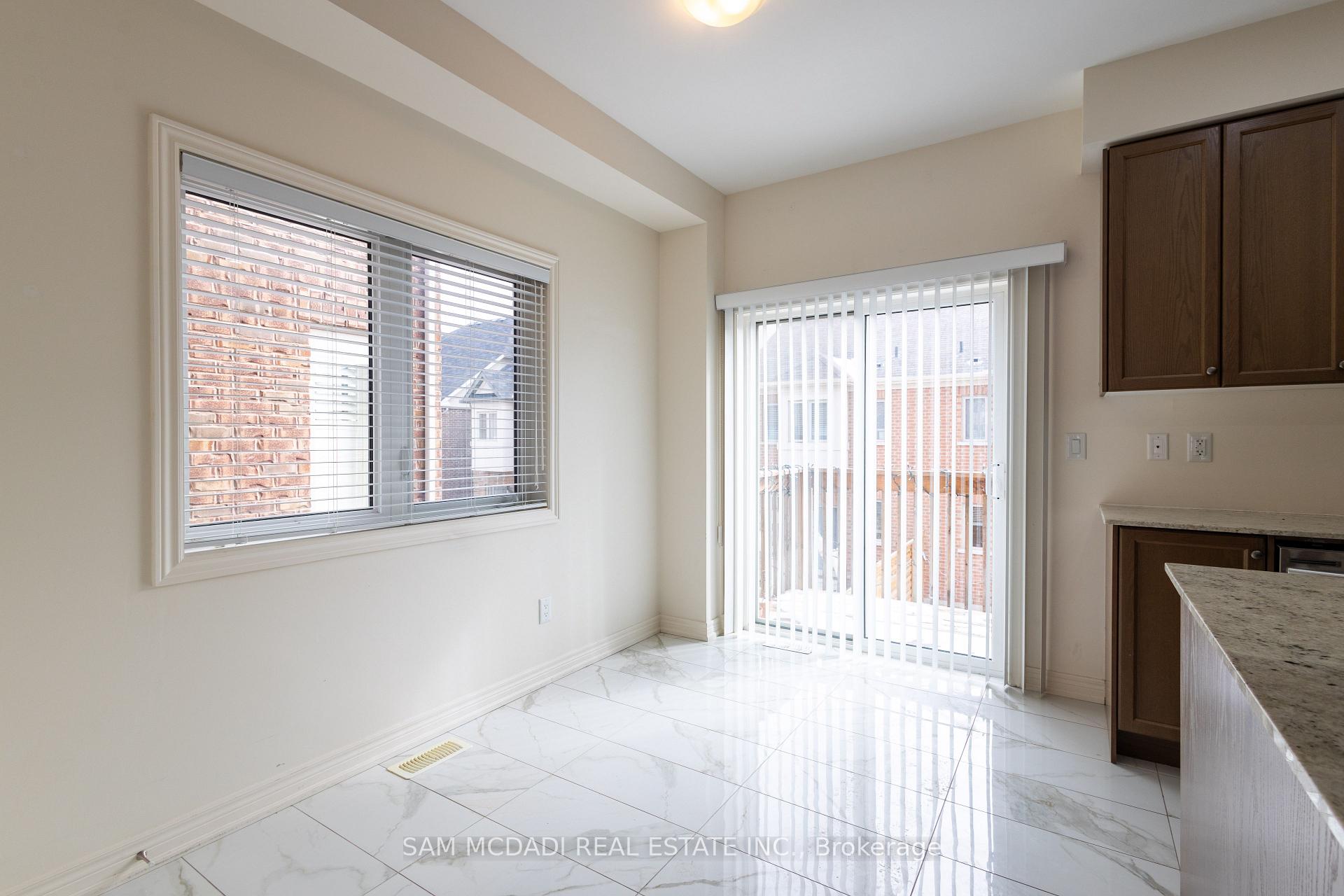 3932 S Tufgar Crescent S