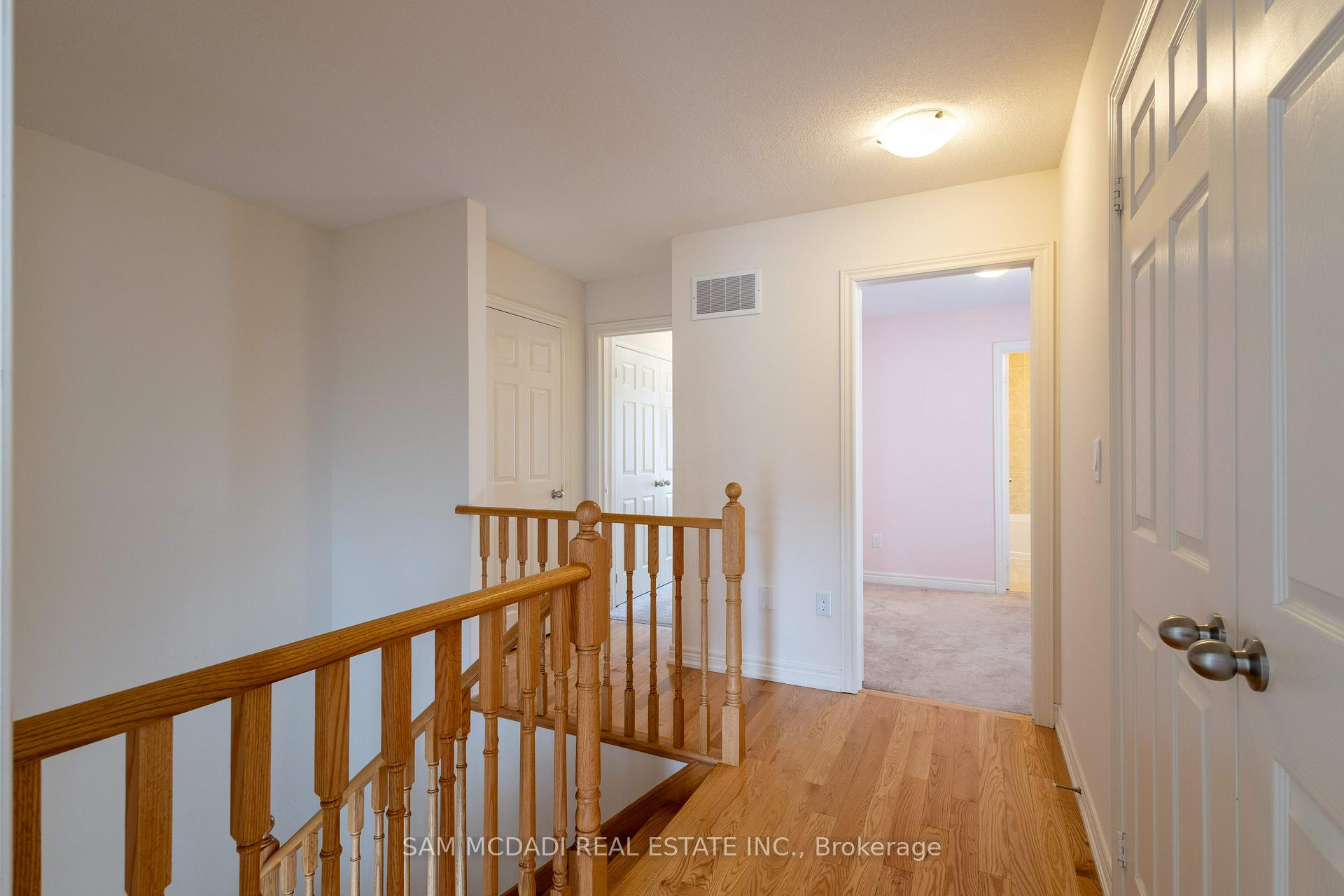 3932 S Tufgar Crescent S