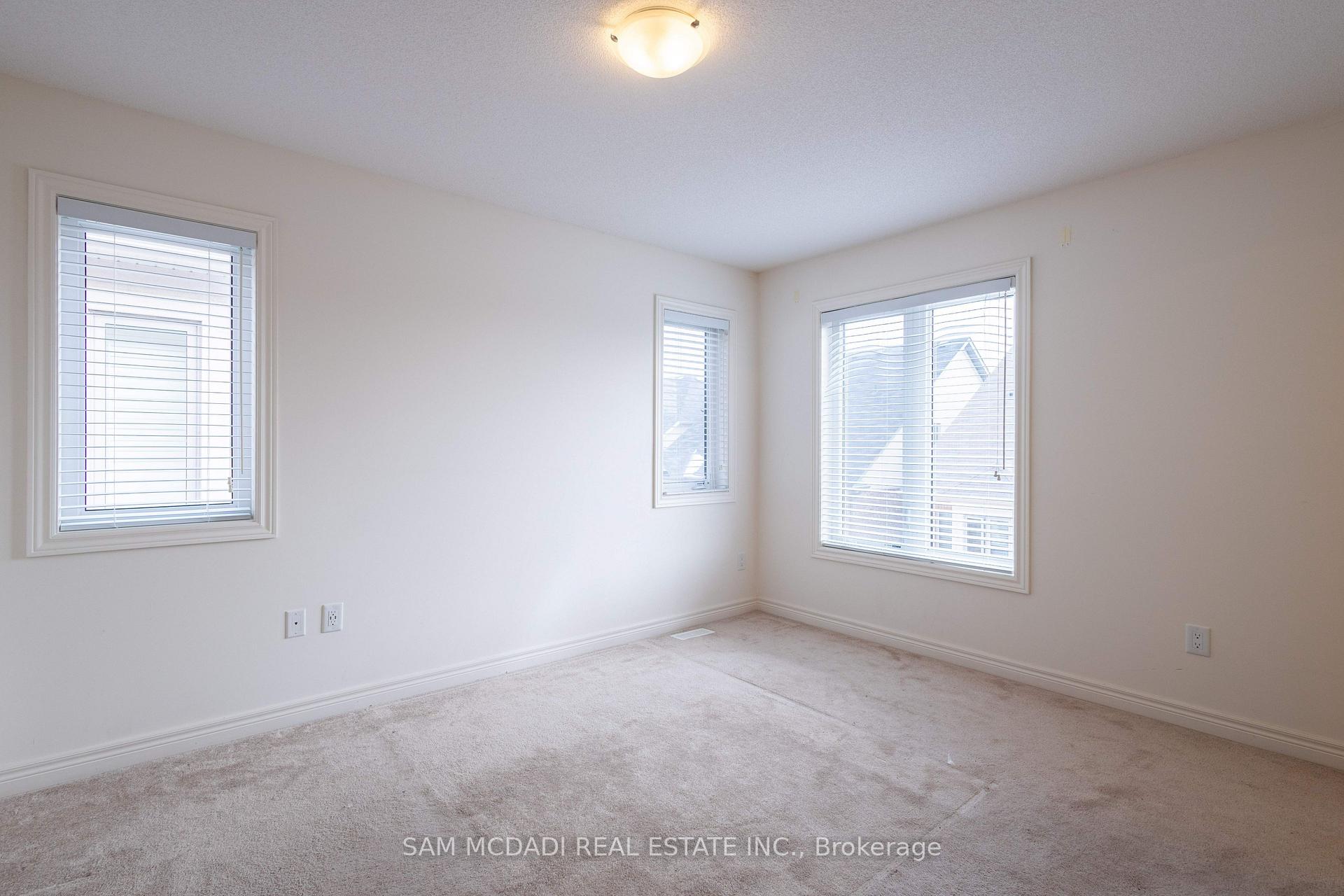 3932 S Tufgar Crescent S