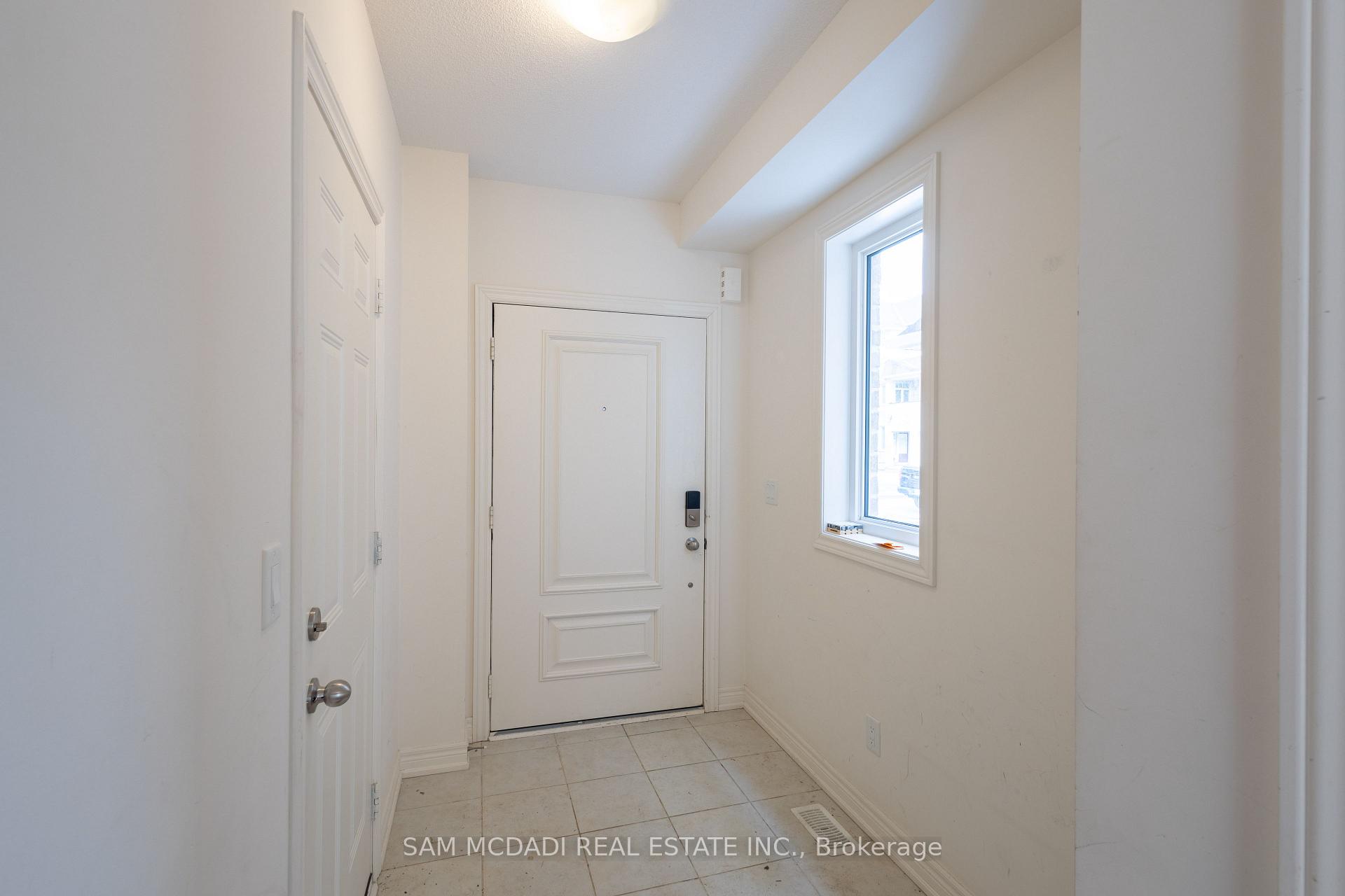 3932 S Tufgar Crescent S