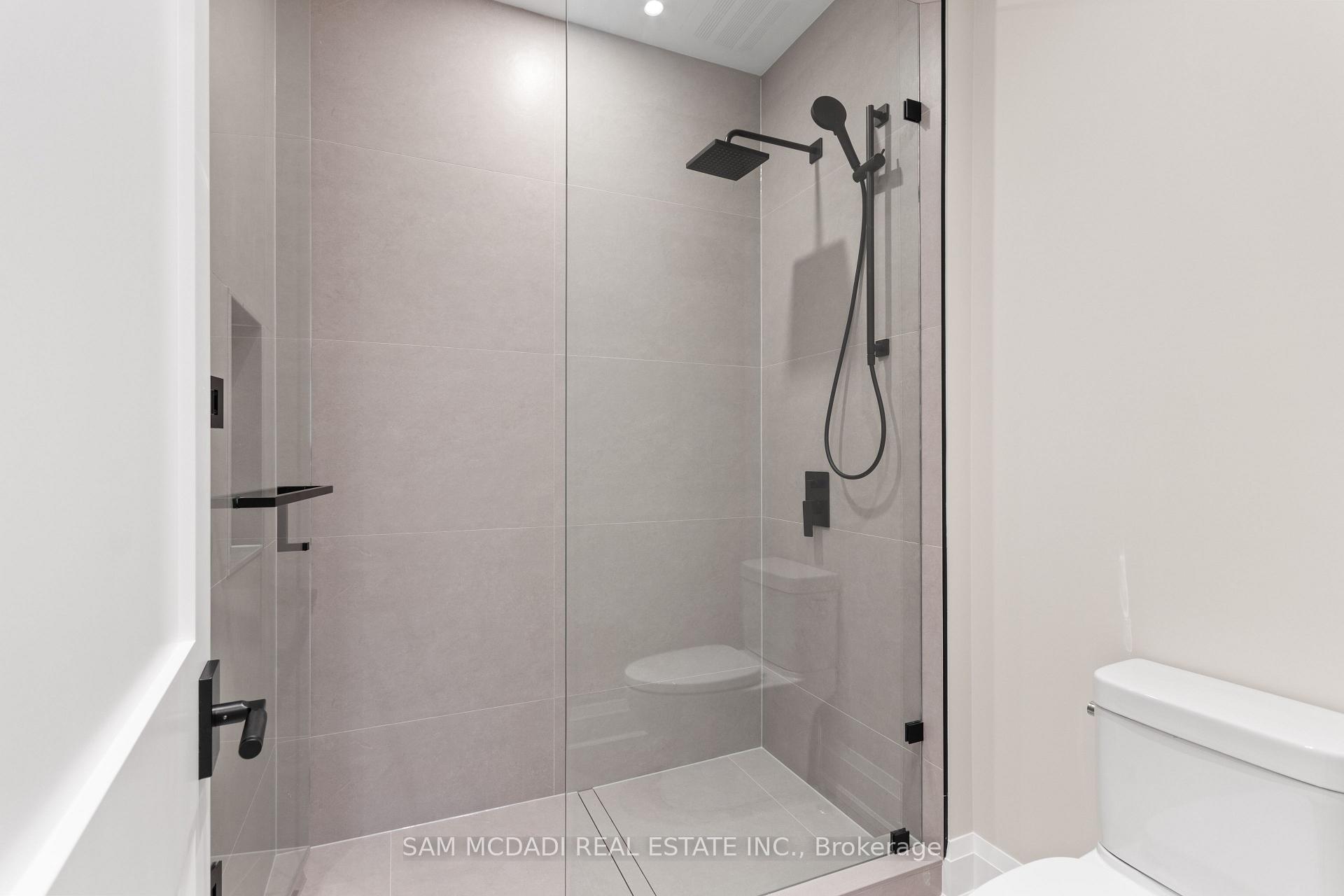 4584 Full Moon Circle