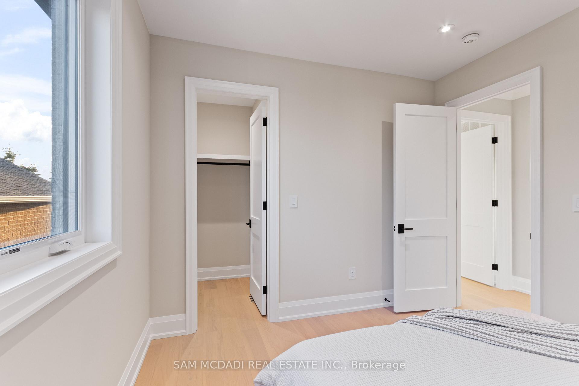 4584 Full Moon Circle