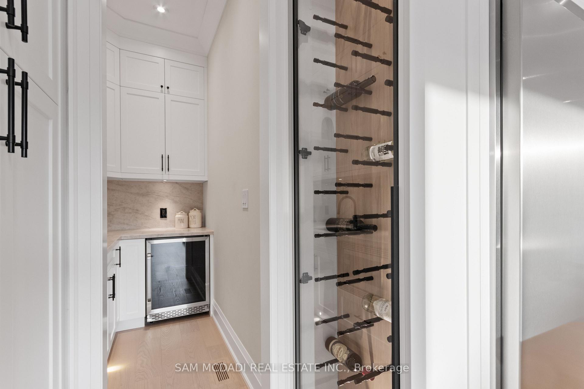 4584 Full Moon Circle