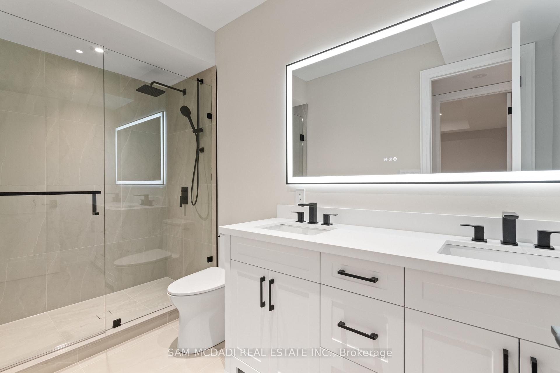 4584 Full Moon Circle