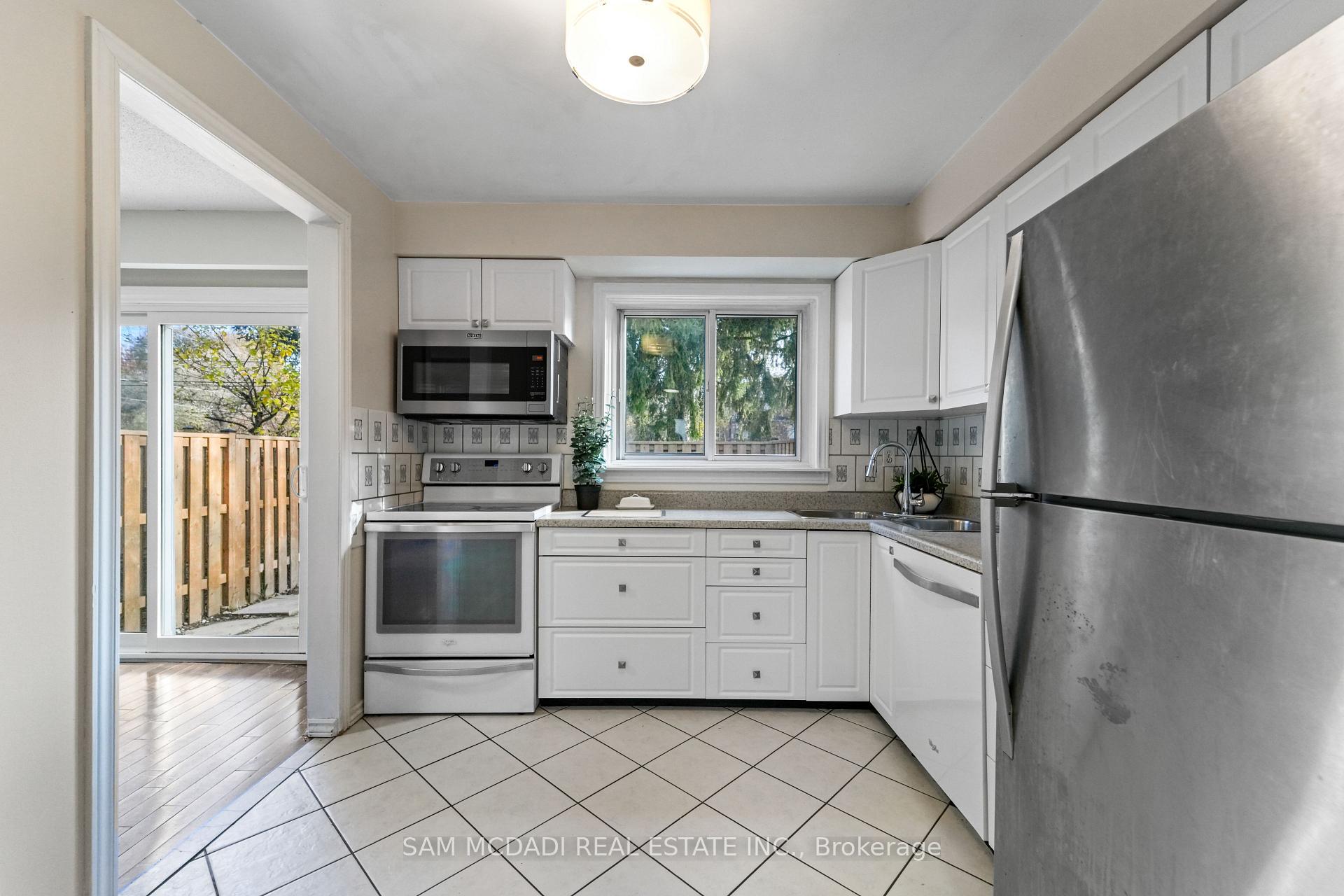 1050 Shawnmarr Road 132