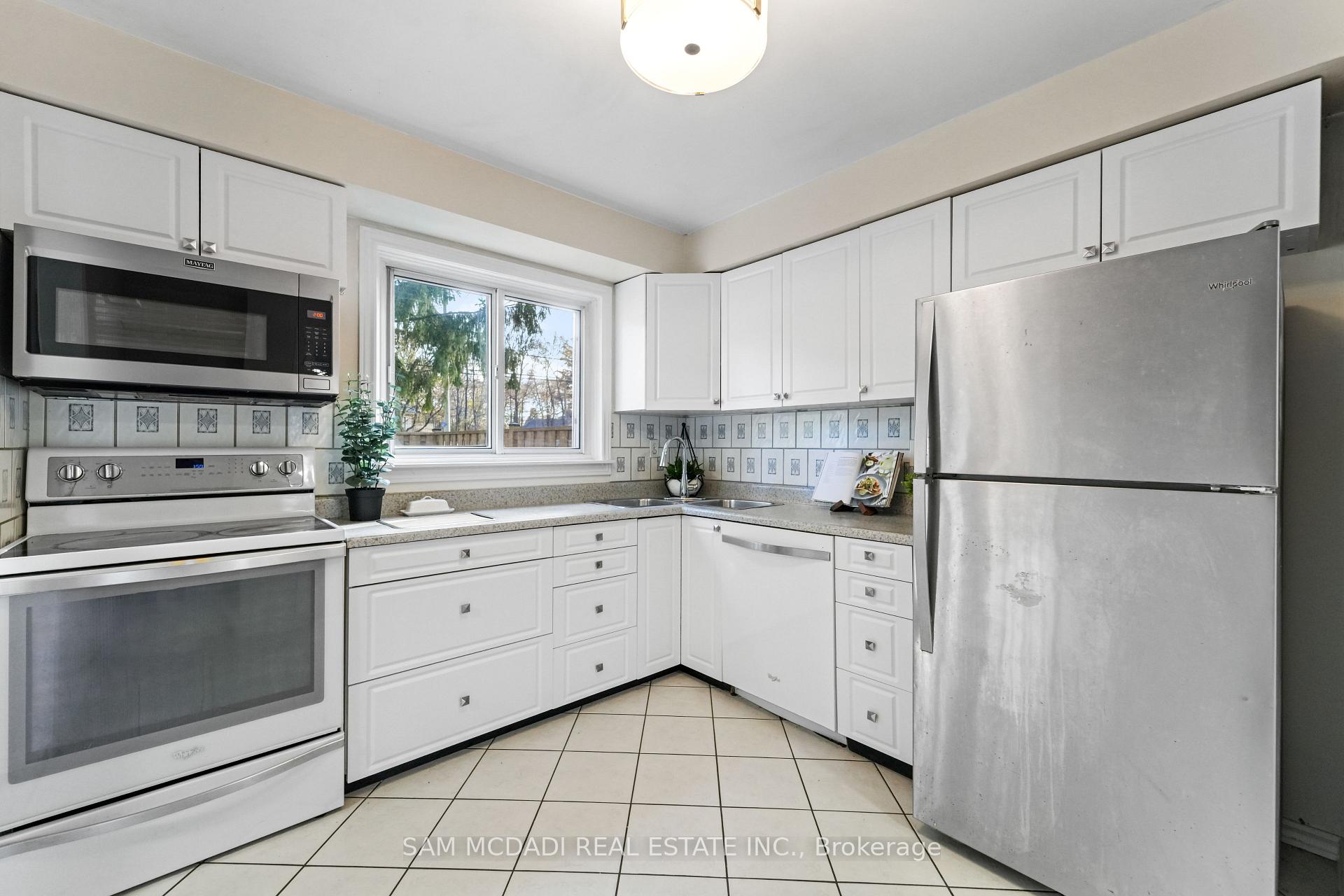 1050 Shawnmarr Road 132