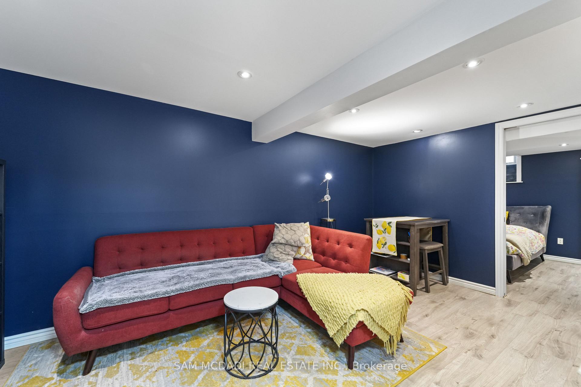 1050 Shawnmarr Road 132