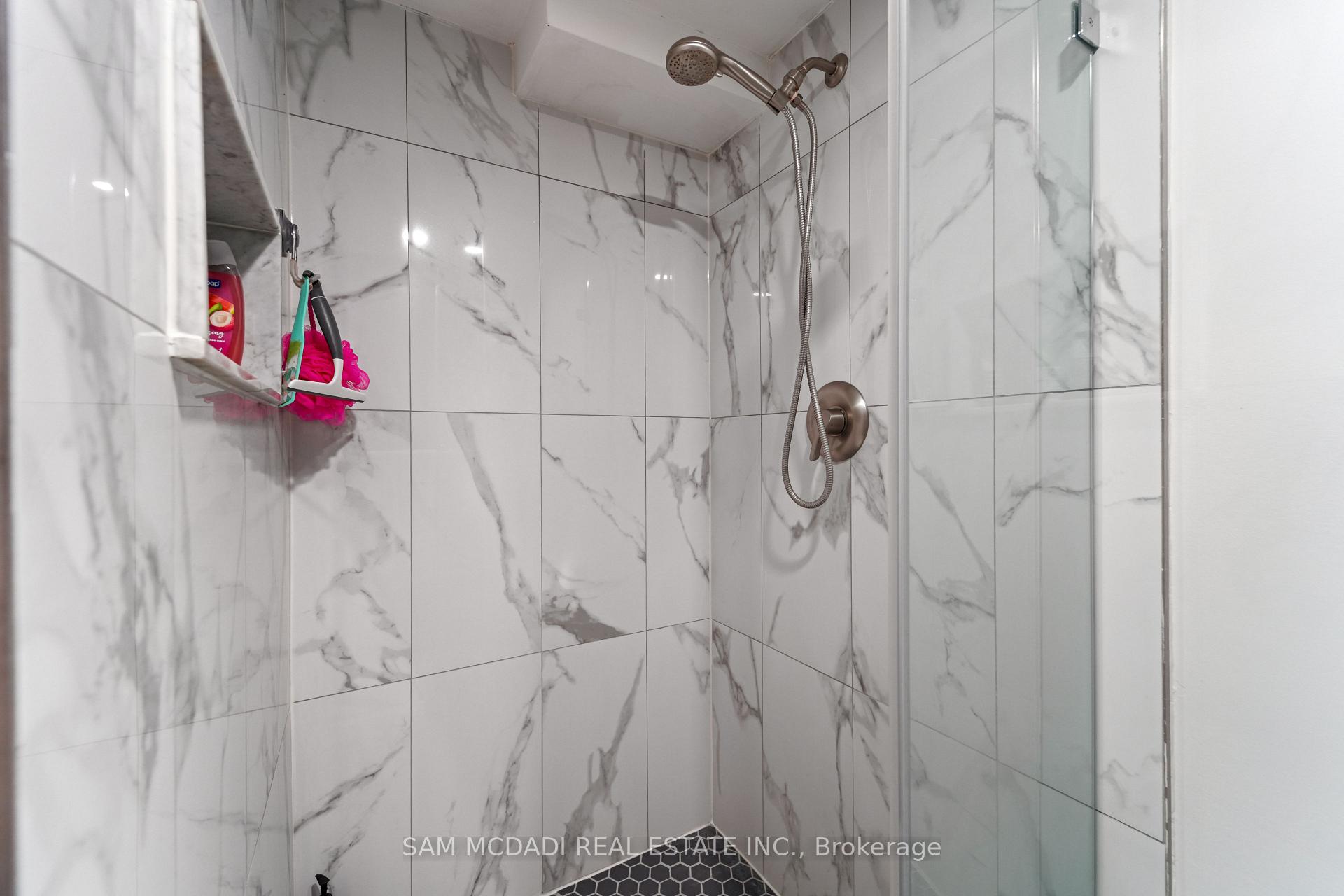 1050 Shawnmarr Road 132