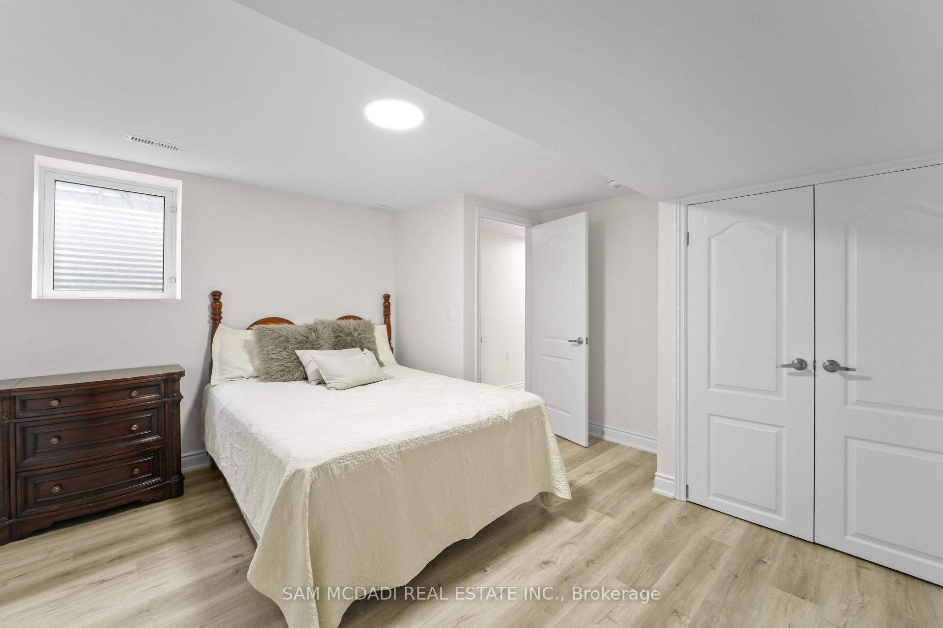 904 Somerville Terrace