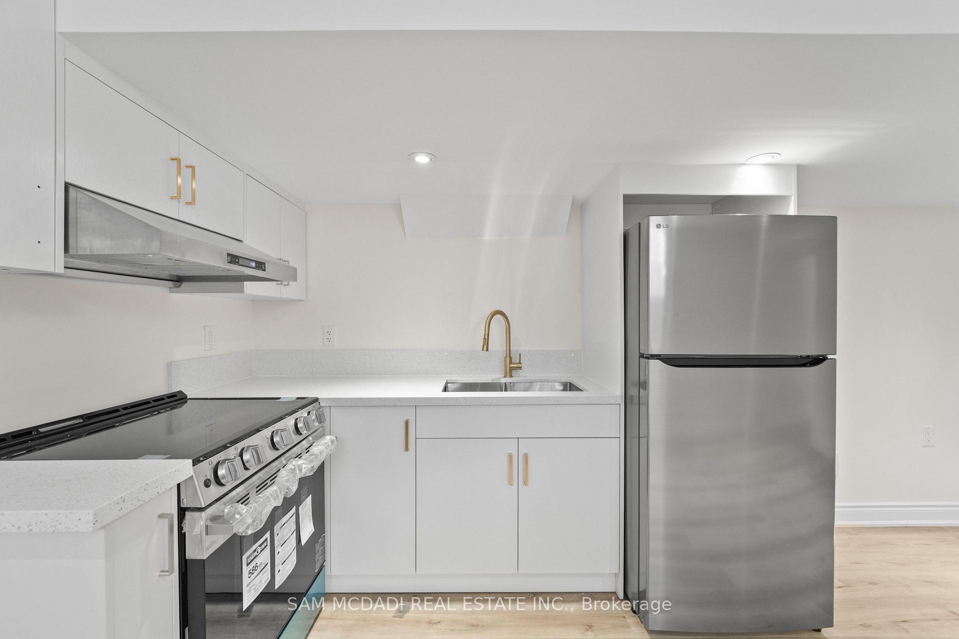 904 Somerville Terrace