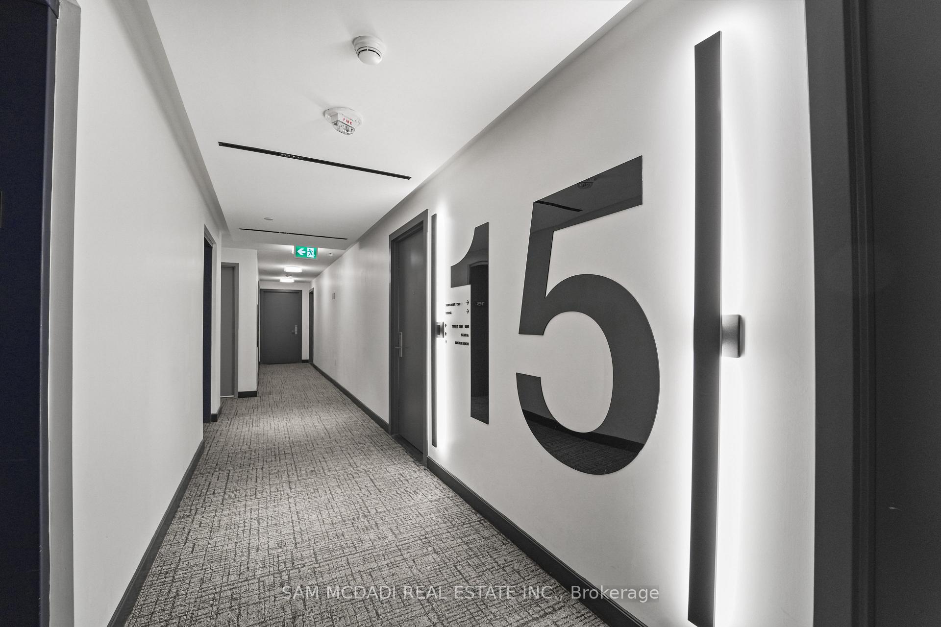 86 Dundas Street E 1513