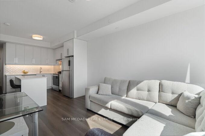 3200 William Coltson Avenue 318