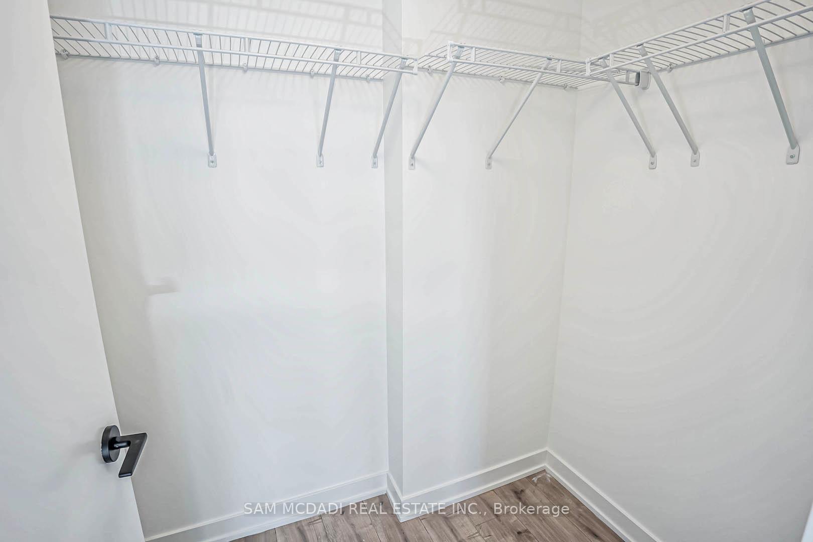 220 Missinnihe Way 805