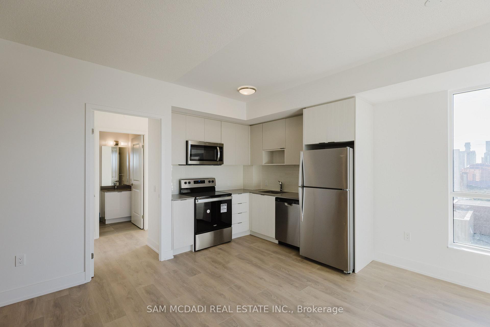 202 Burnhamthrope Road E 2003