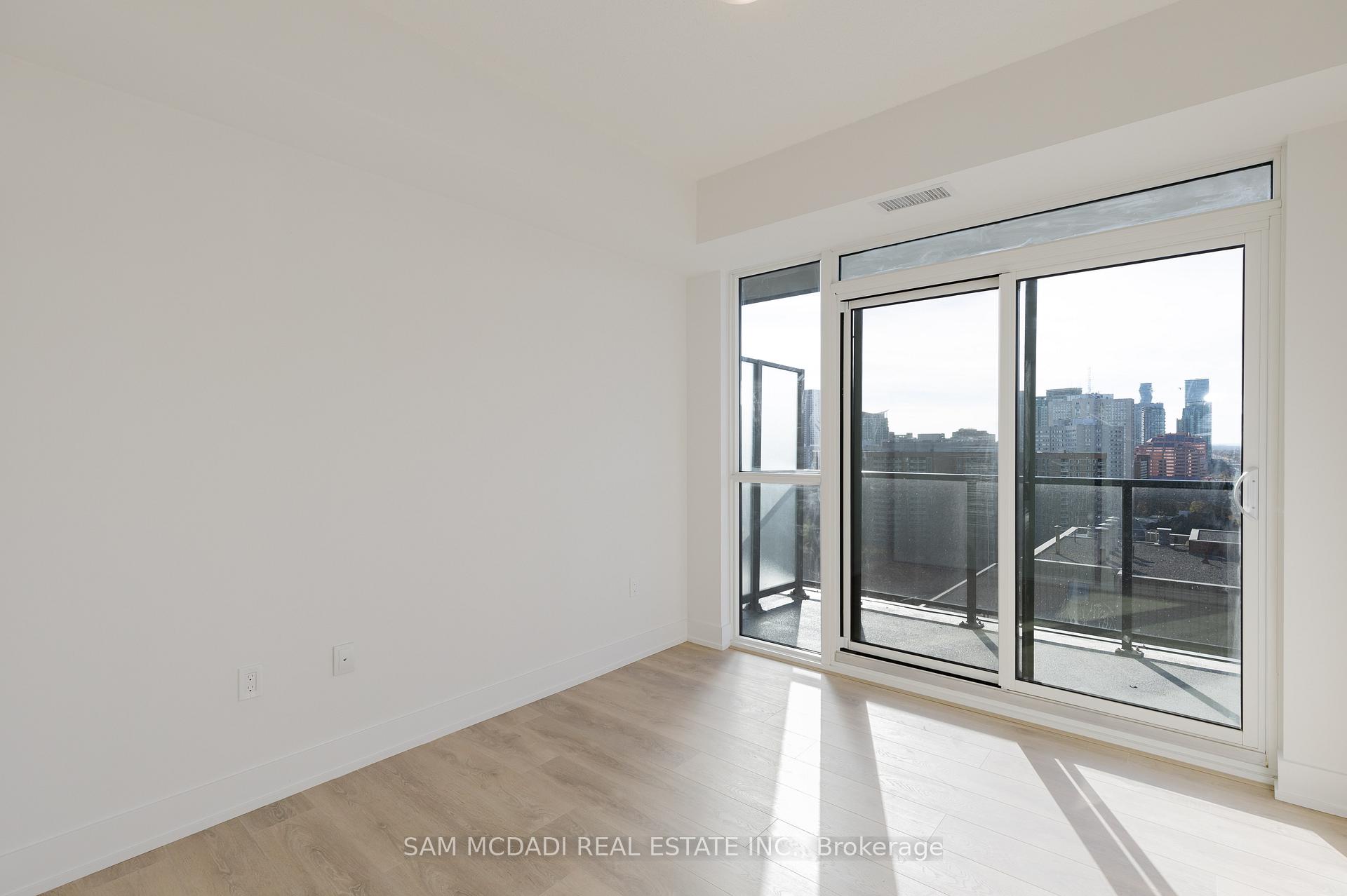 202 Burnhamthrope Road E 2003