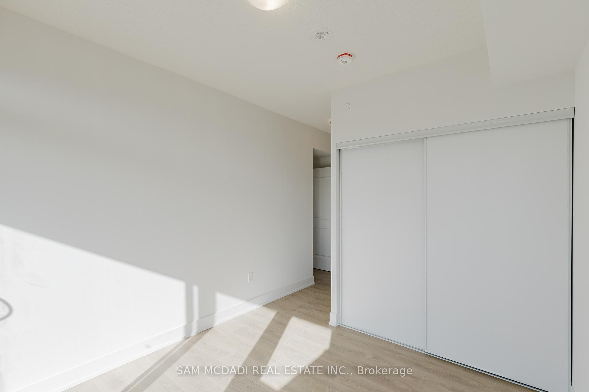 202 Burnhamthrope Road E 2003