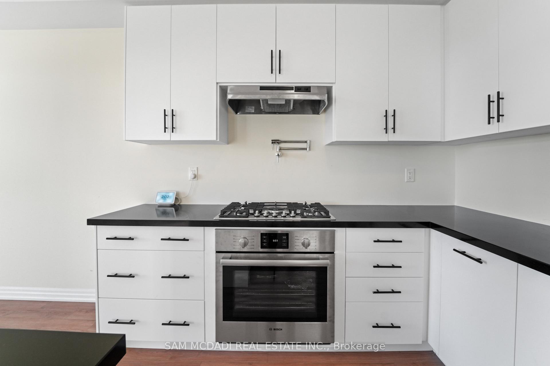 37 SOUTHBURY MANOR (Upper) Drive