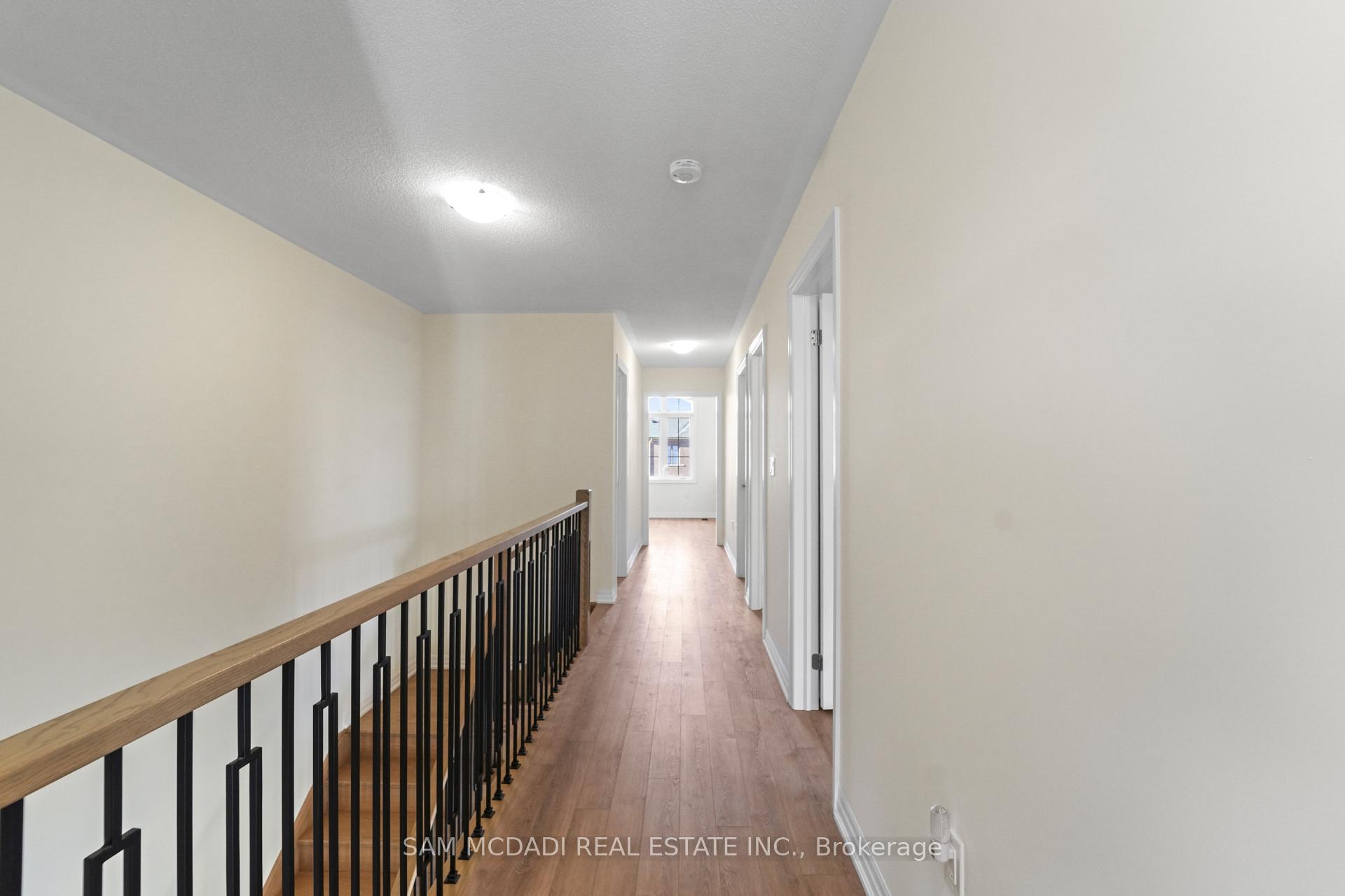 37 SOUTHBURY MANOR (Upper) Drive