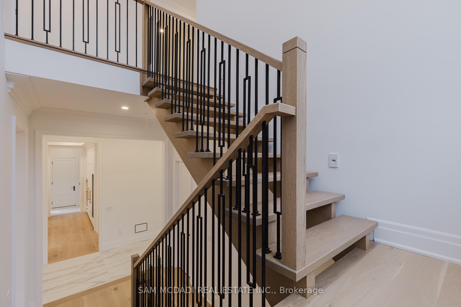 243 Prince George Crescent