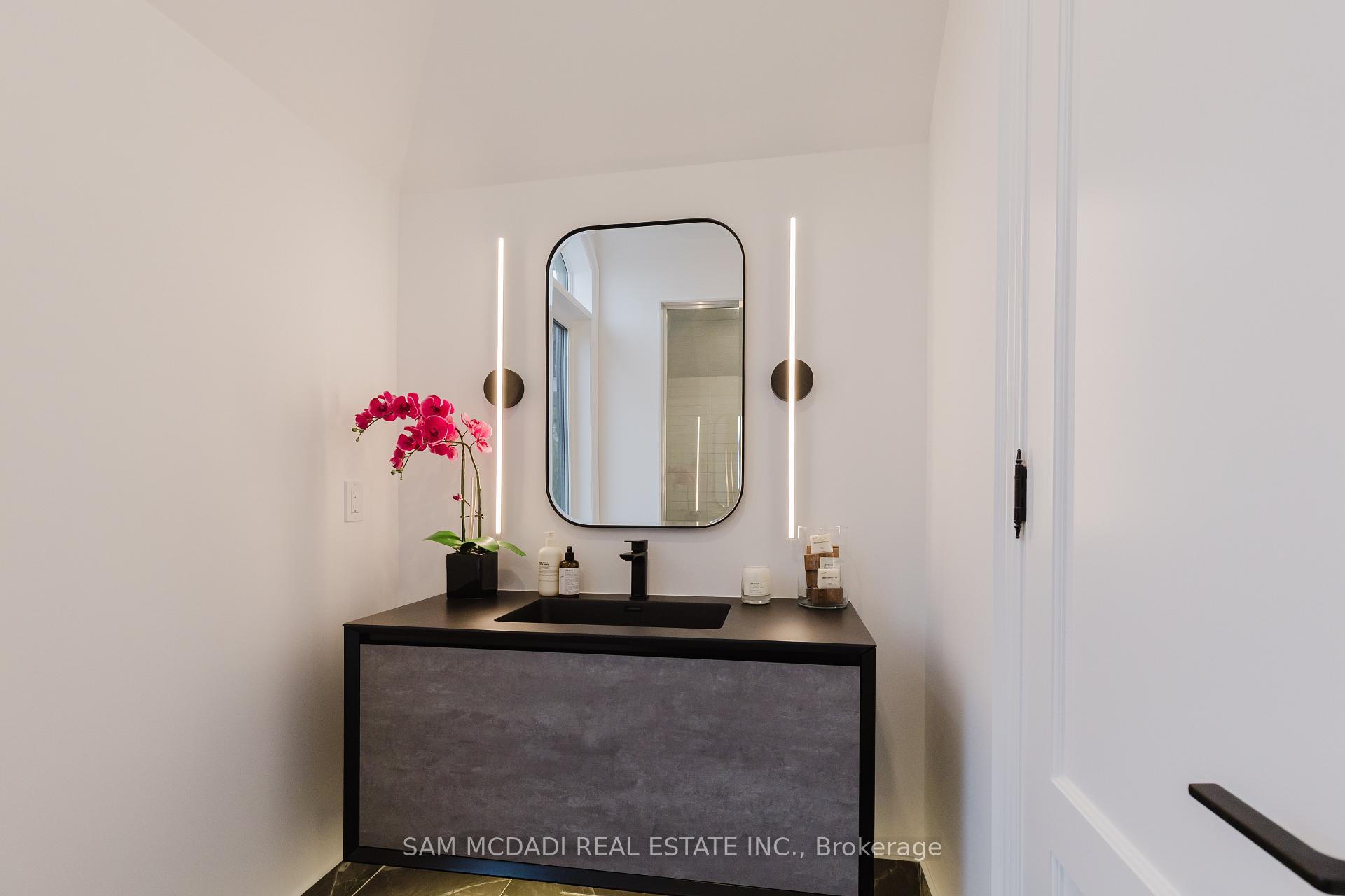 243 Prince George Crescent